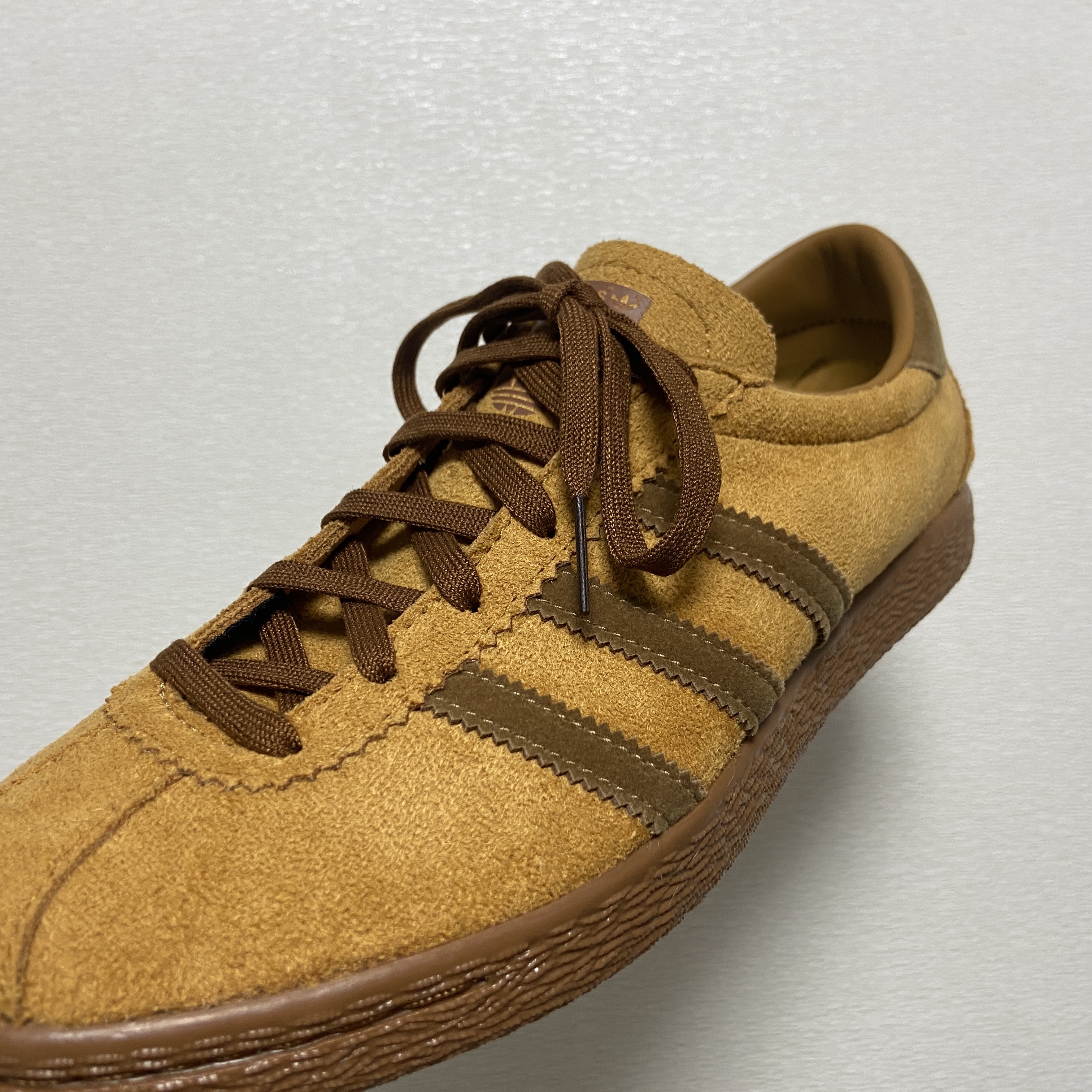 Adidas Tobacco Gruen Mesa Brown Desert 착용 스타일 - 2