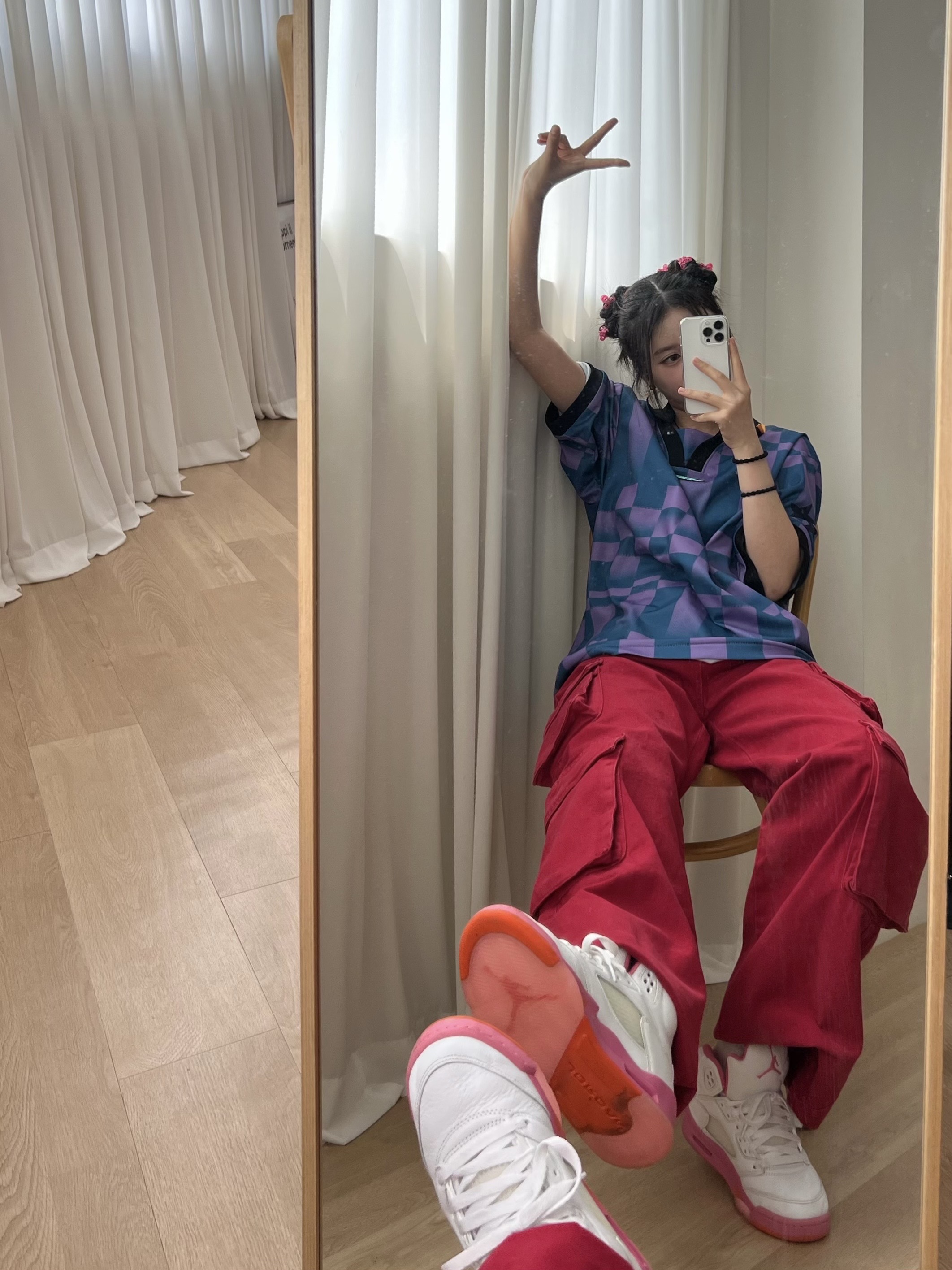 (GS) Jordan 5 Retro Pinksicle and Safety Orange 착용 스타일 - 1