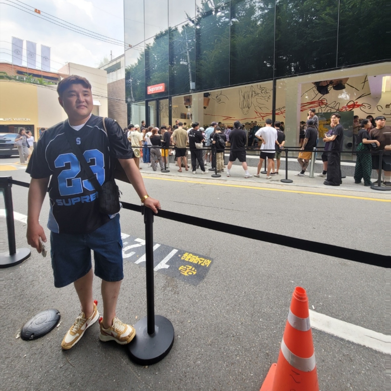 Supreme Perfect Season Football Jersey Black - 23SS, Nike x Tom Sachs Mars Yard Shoe 2.0 Space Camp 착용 스타일 - 1