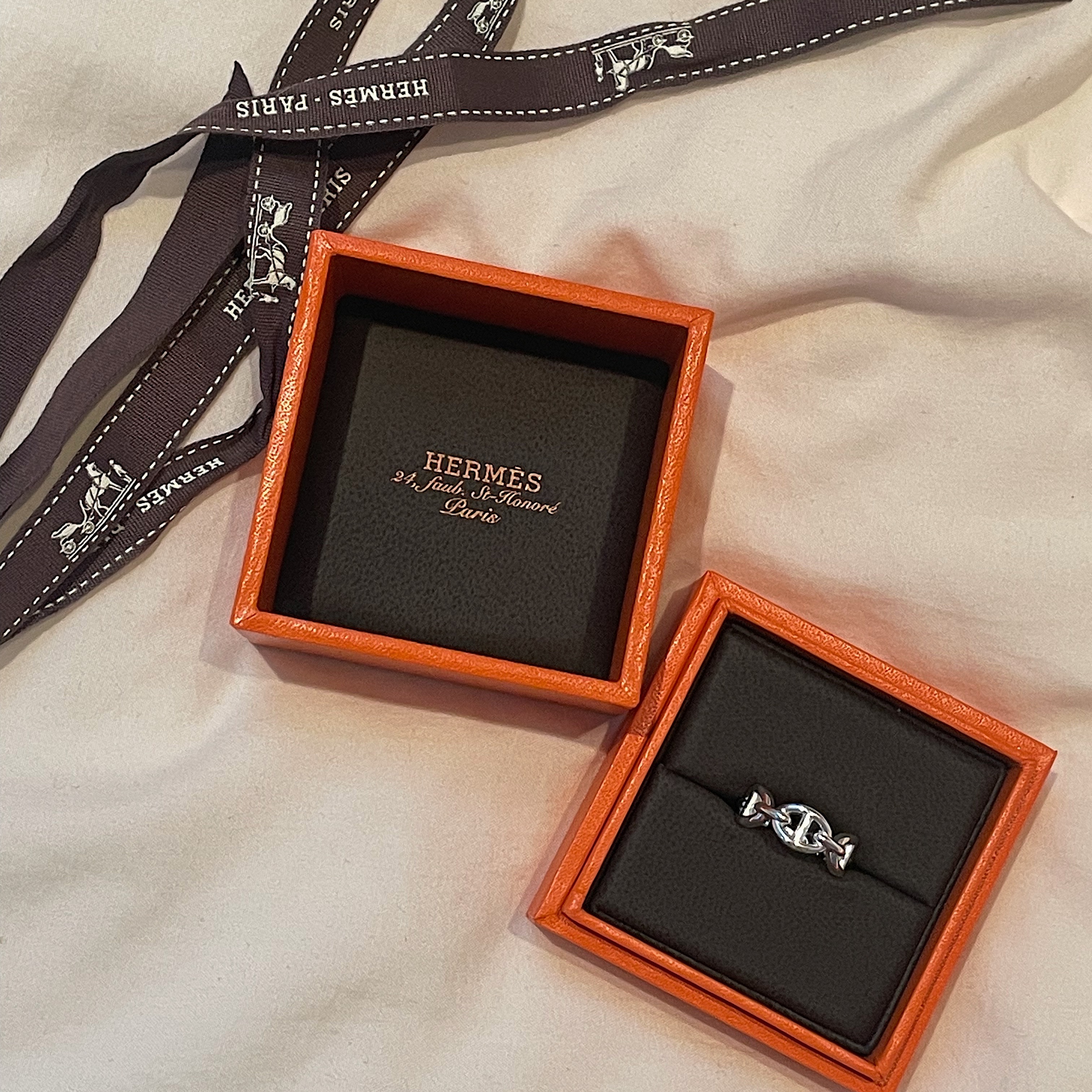 (W) Hermes Small Chaine D'Ancre Enchainee Ring Sterling Silver 착용 스타일