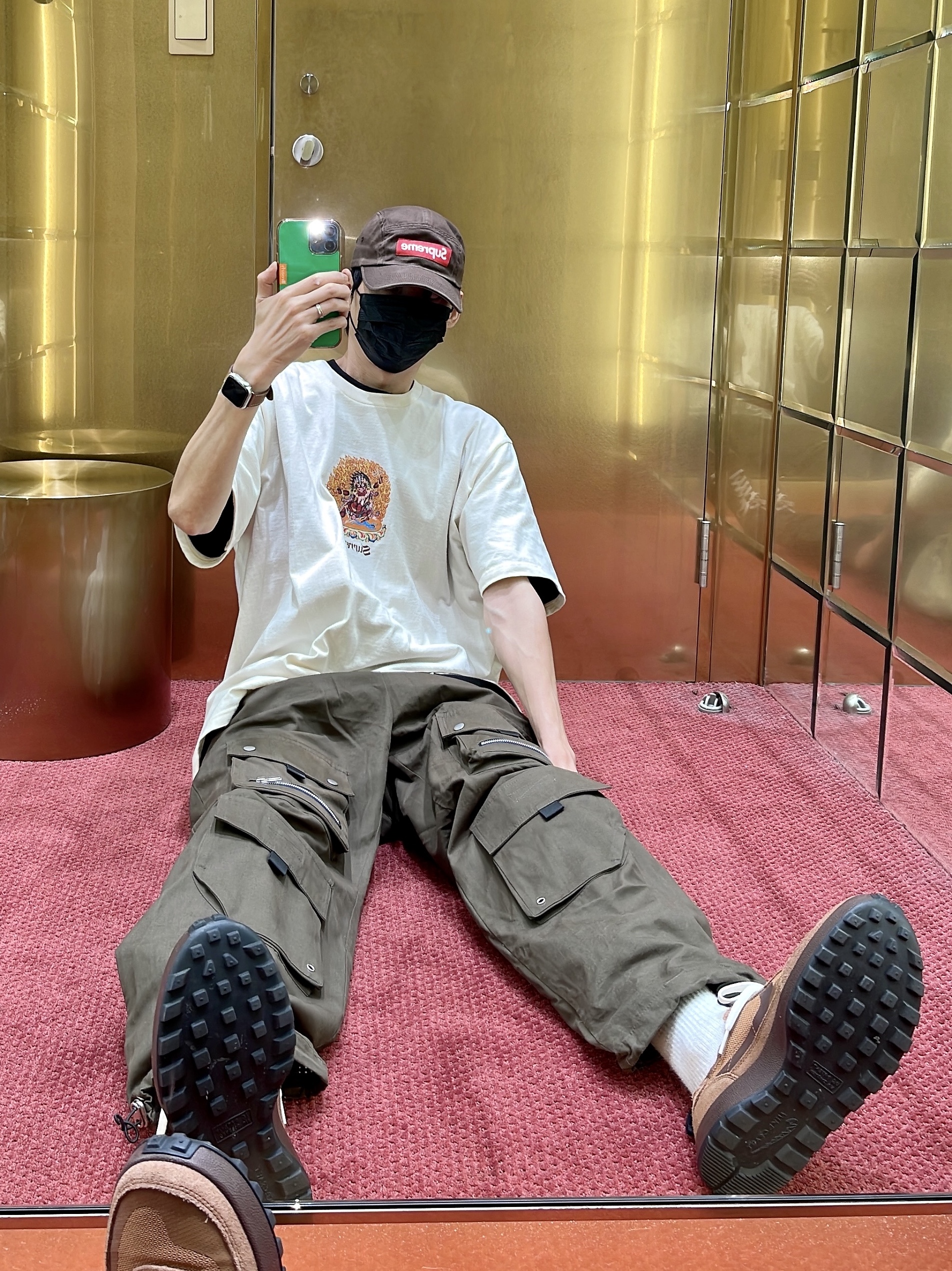 Nike x Tom Sachs General Purpose Shoe Brown, Supreme Person T-Shirt Natural - 22SS 착용 스타일 - 1