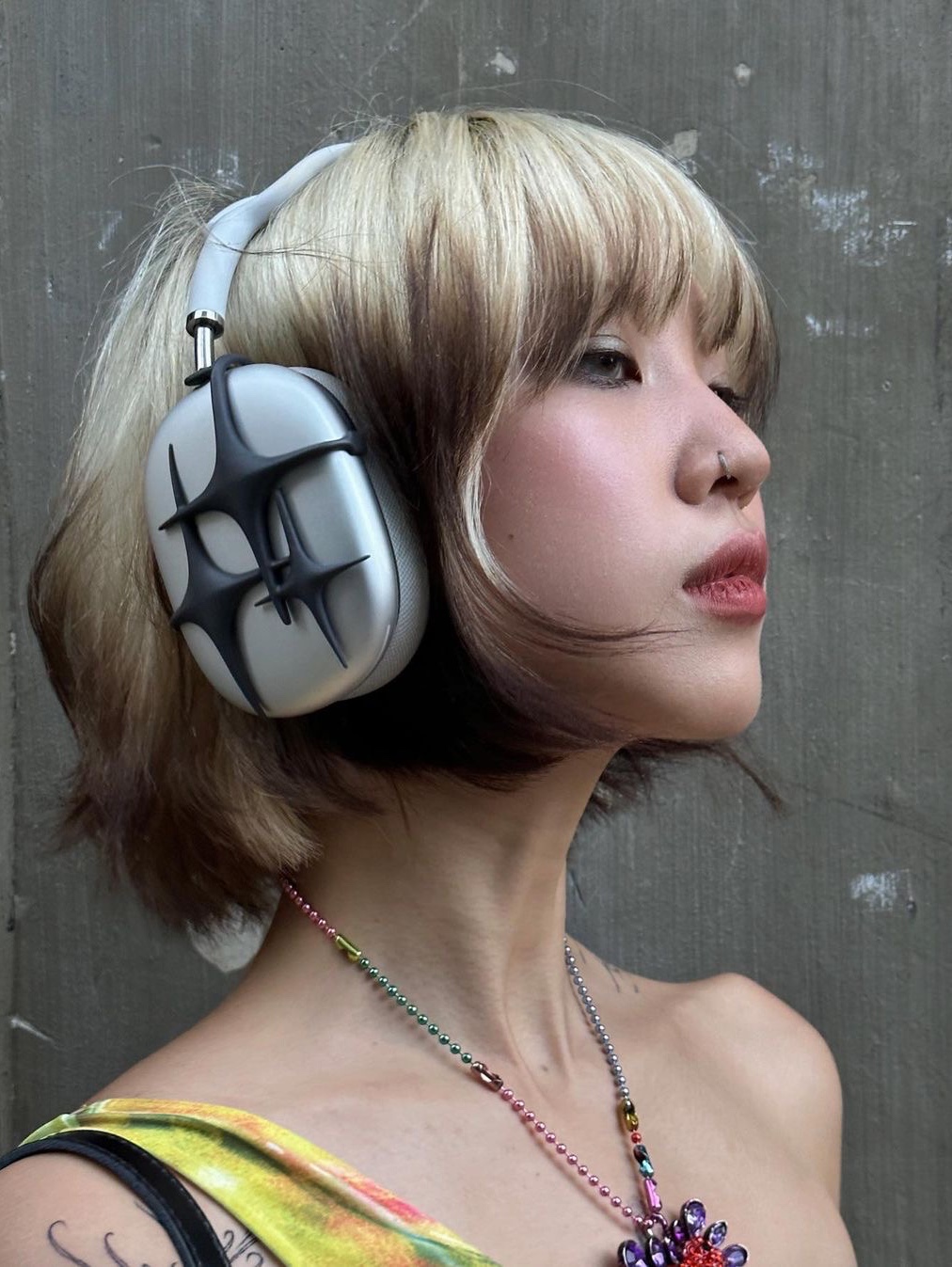 Test Artifact Era Max 002 Black, Test Artifact Era Max 002 White 착용 스타일 - 1