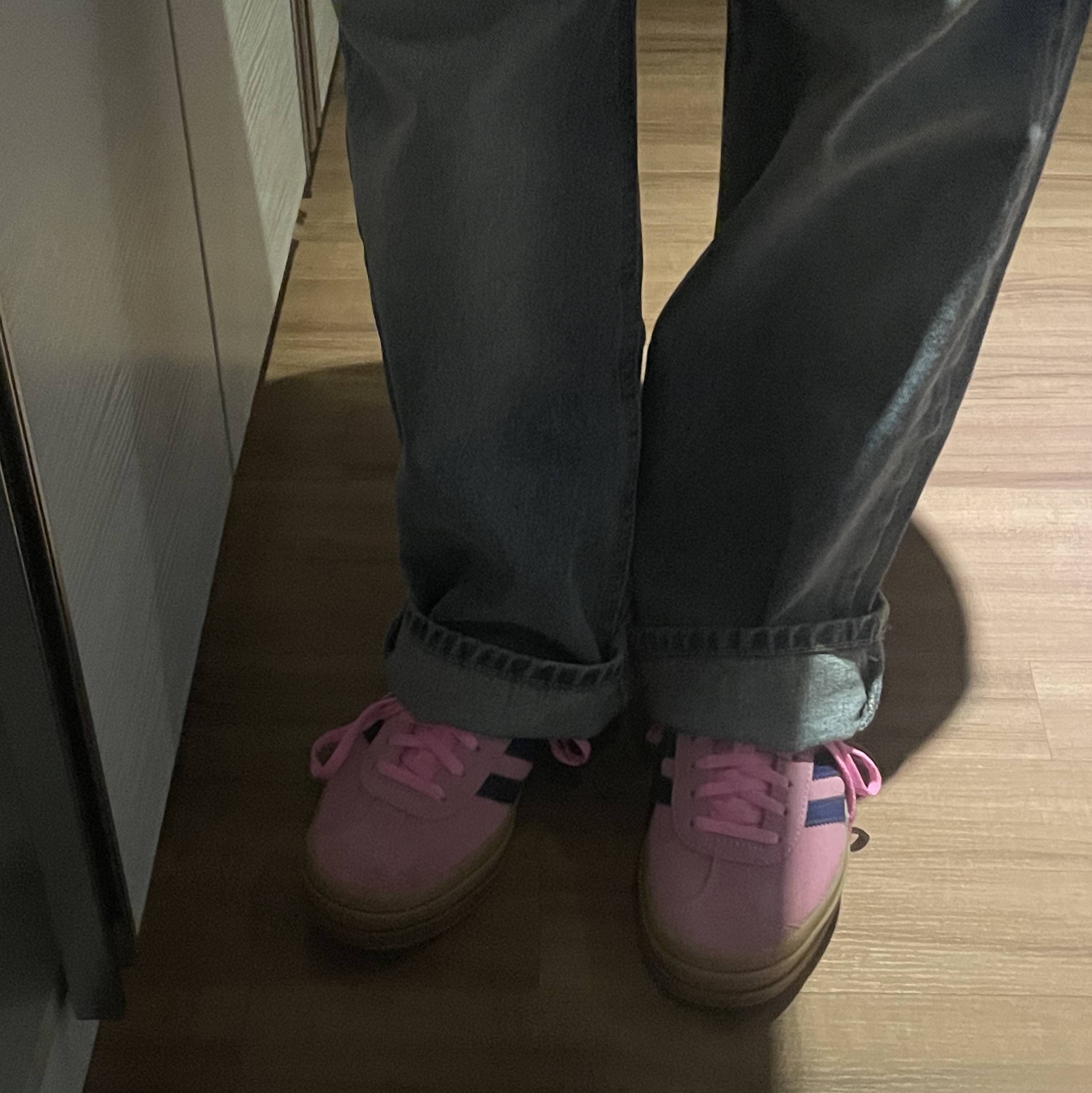 (W) Adidas Gazelle Bold Pink Glow Victory Blue 착용 스타일