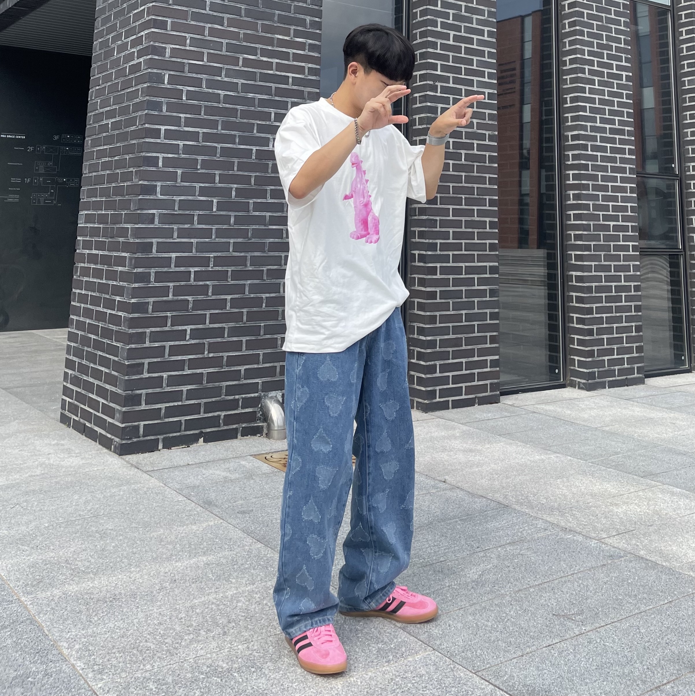 (W) Adidas Gazelle Indoor Bliss Pink 착용 스타일