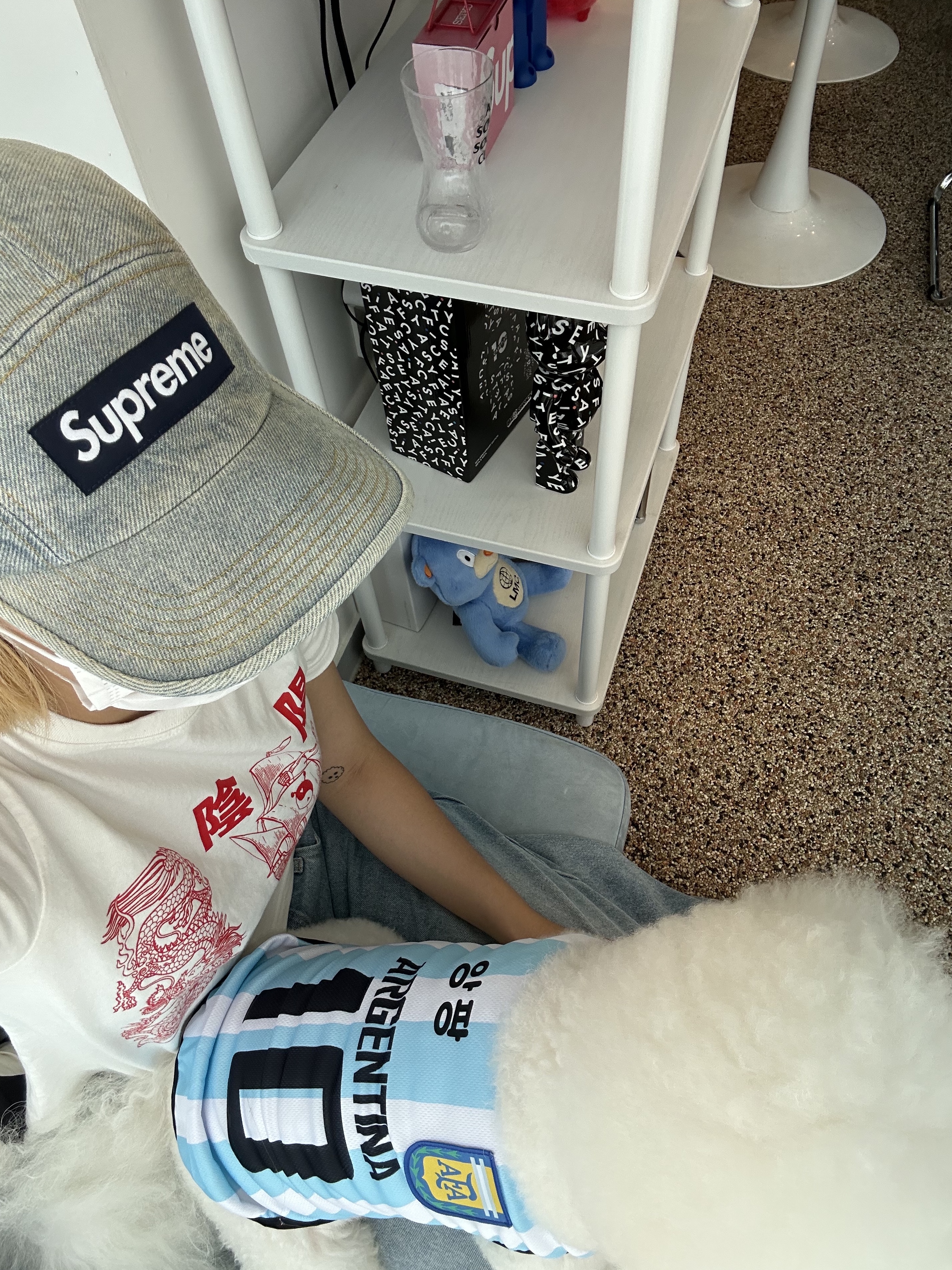 Supreme Denim Camp Cap Dirty Indigo - 23SS, Nike x Supreme Air Force 1 Low Flax 착용 스타일 - 2