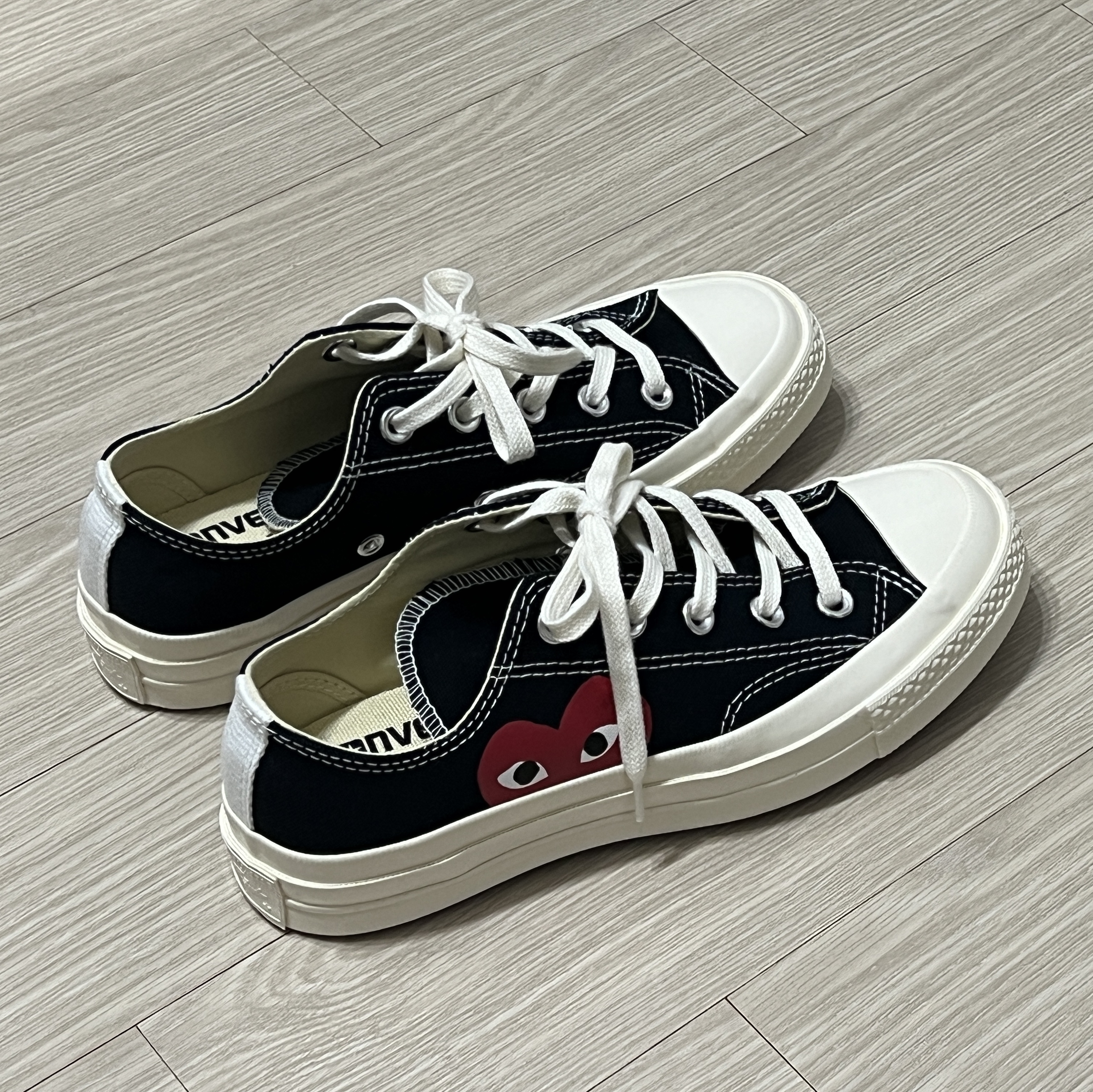 Converse x Play Comme des Garcons Chuck 70 Ox Black 착용 스타일