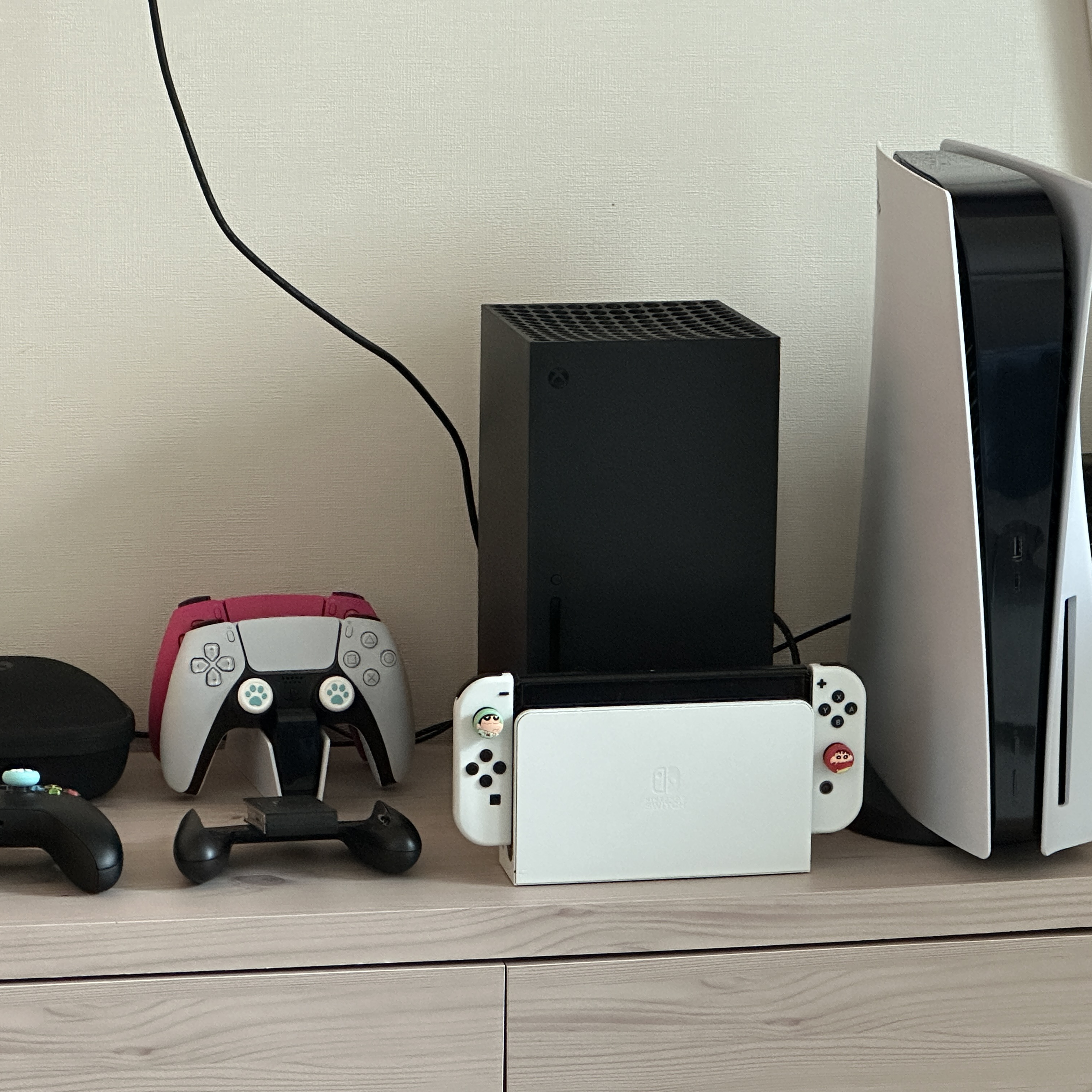 Xbox Series X (220V), Nintendo Switch OLED White (Korean Ver.) 착용 스타일