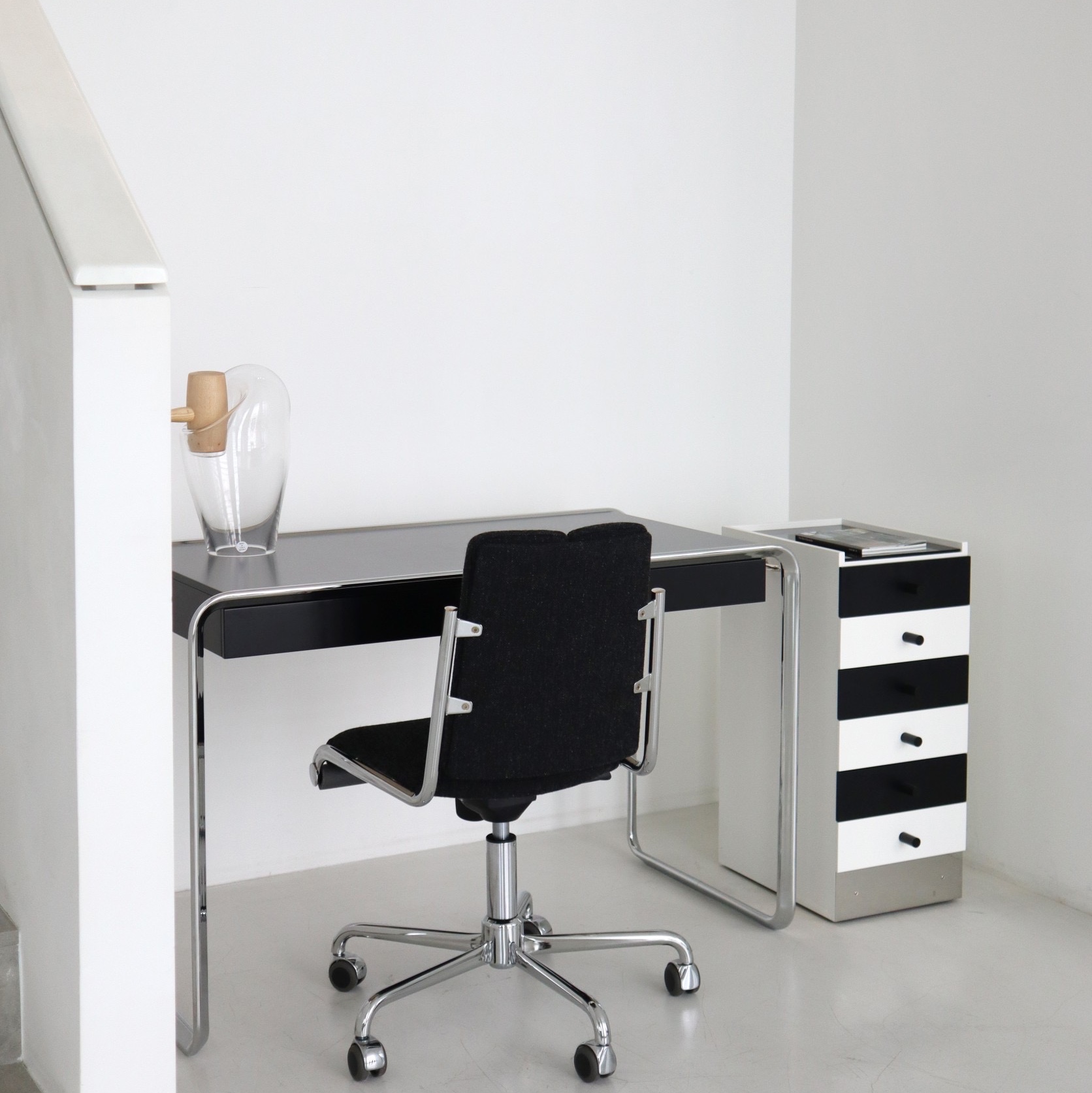 [KREAM 단독] Tecta S43 Cabinet 착용 스타일
