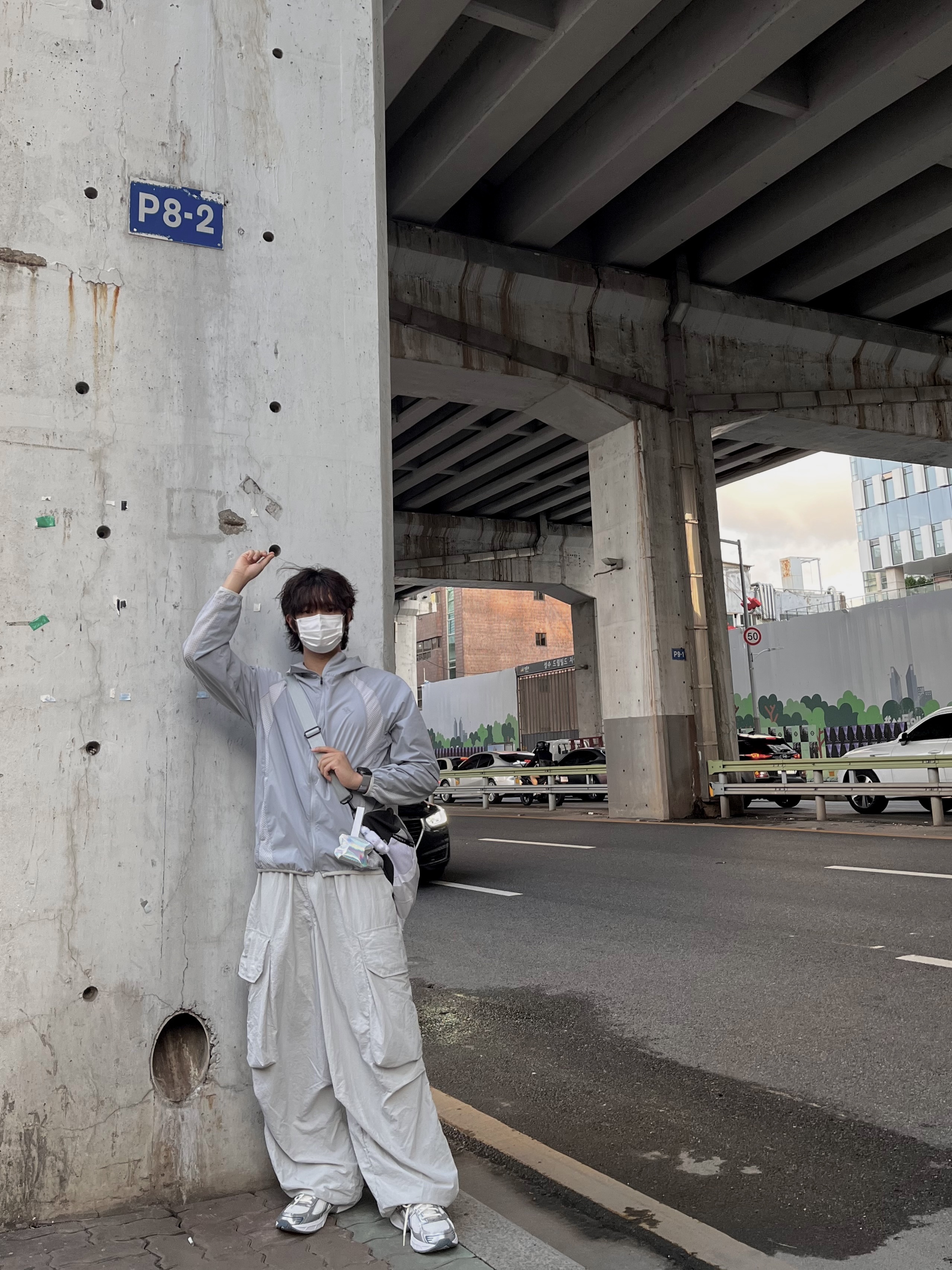 Sansan Gear Mesh Jacket Sky Blue - 22SS, Asics Gel-1130 Cream Ironclad 착용 스타일 - 2