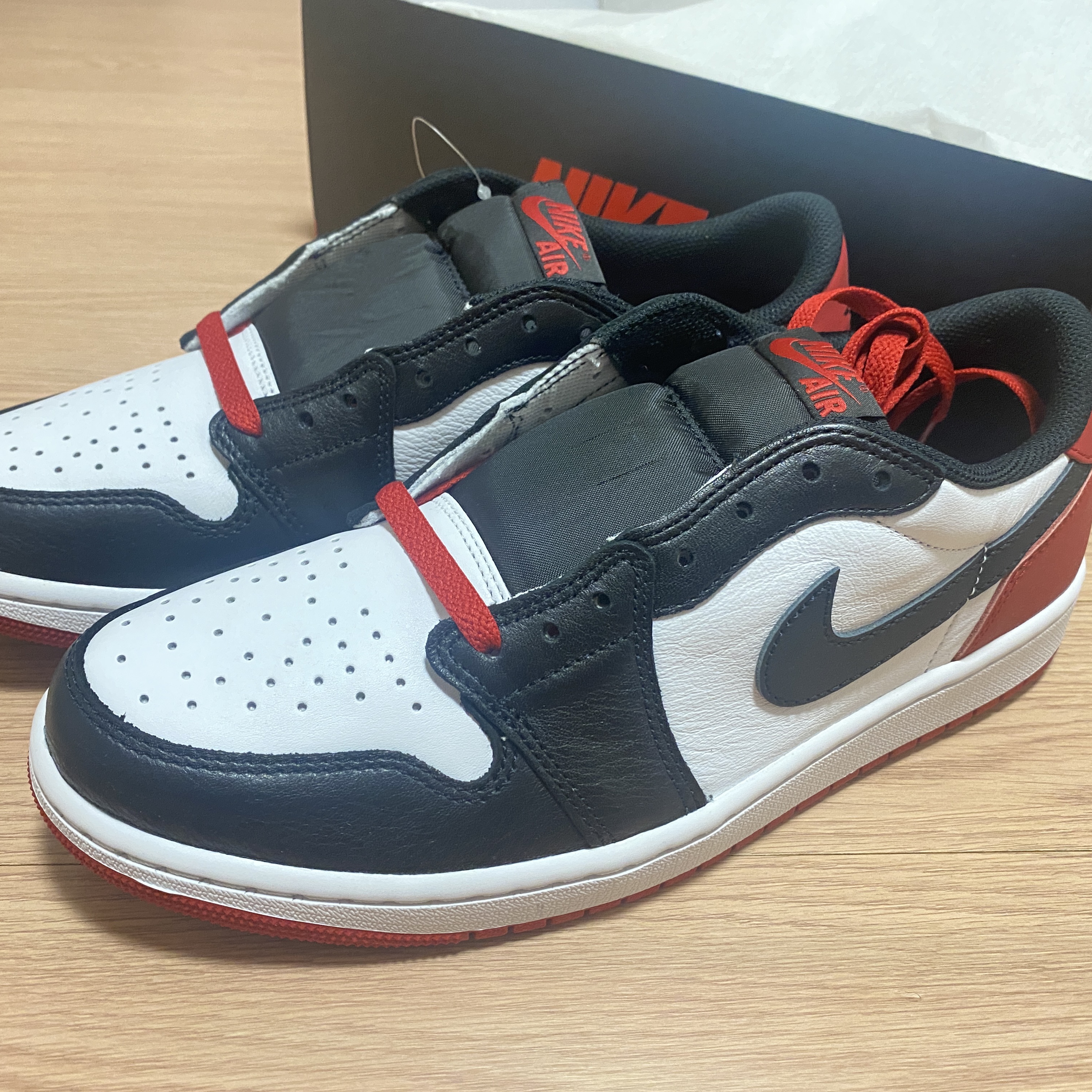 Jordan 1 Retro Low OG Black Toe 착용 스타일