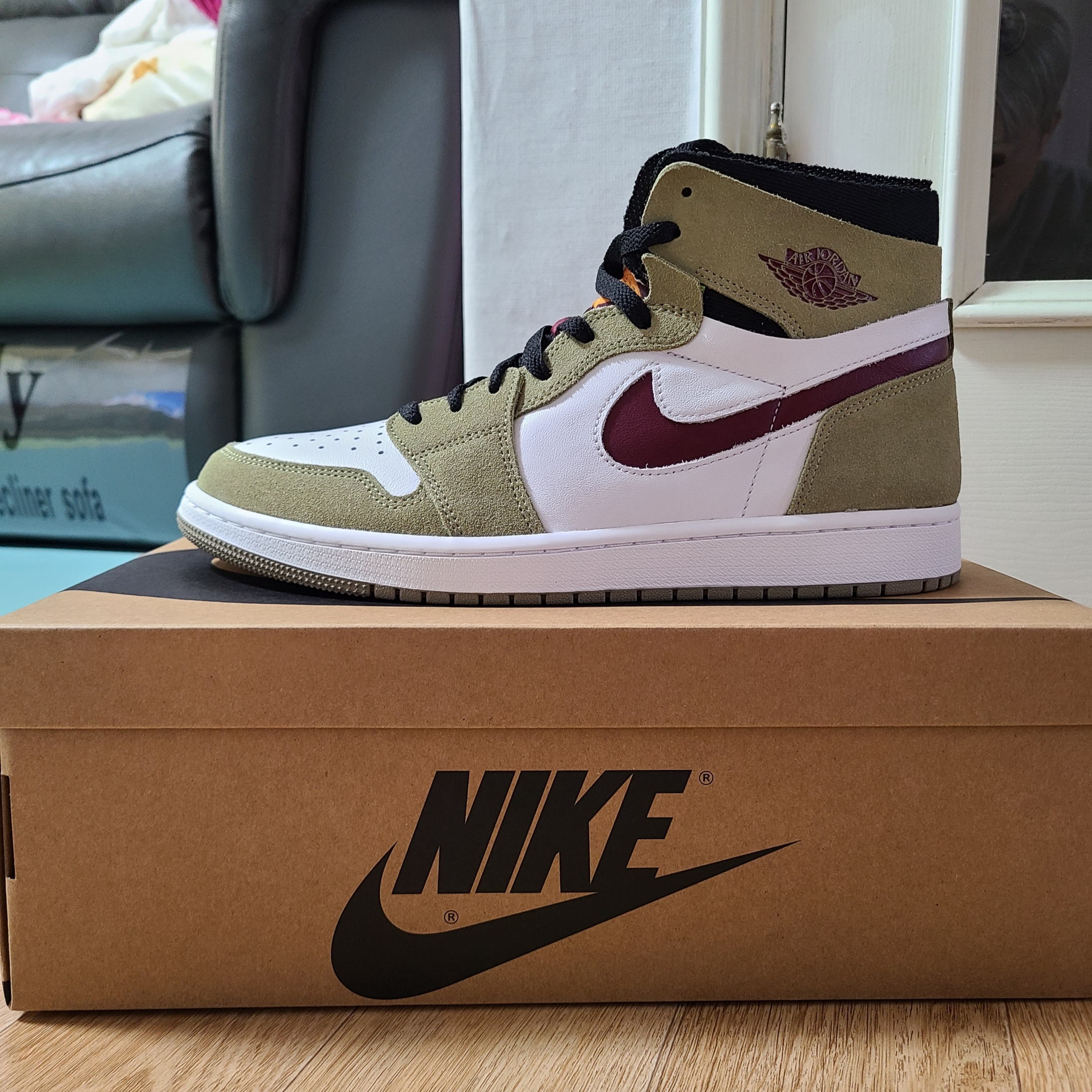 Jordan 1 Zoom Air CMFT Neutral Olive 착용 스타일
