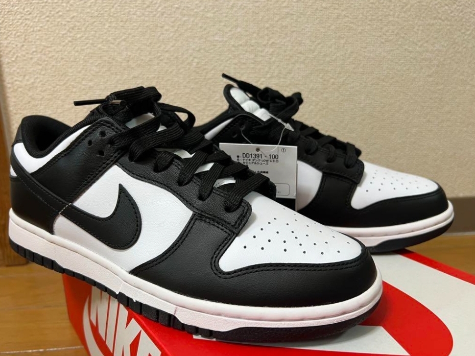 Nike Dunk Low Retro Black 착용 스타일