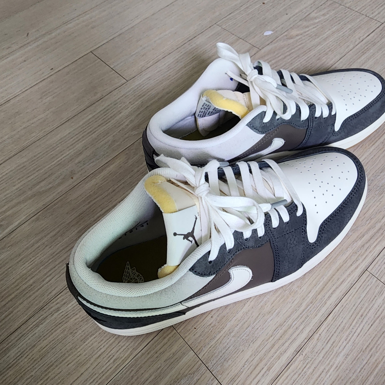 Jordan 1 Low Kkachi 착용 스타일 - 2