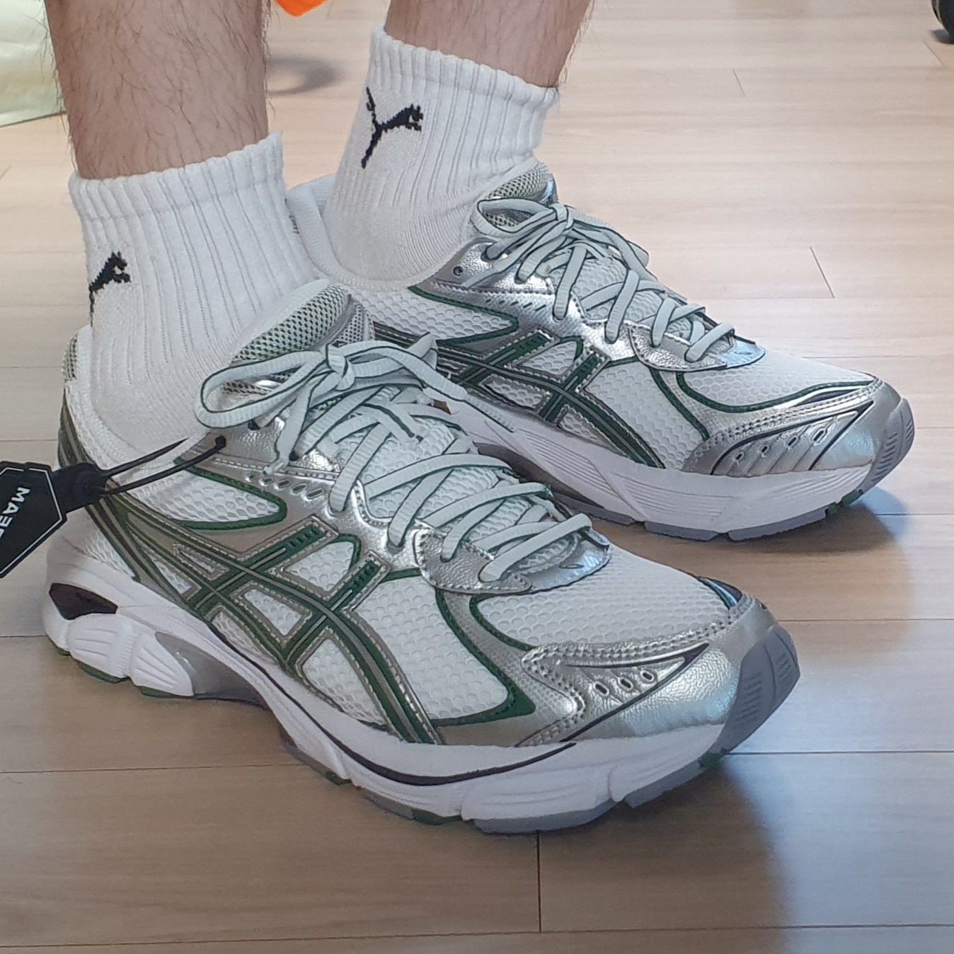 Asics GT-2160 White Shamrock Green 착용 스타일 - 2
