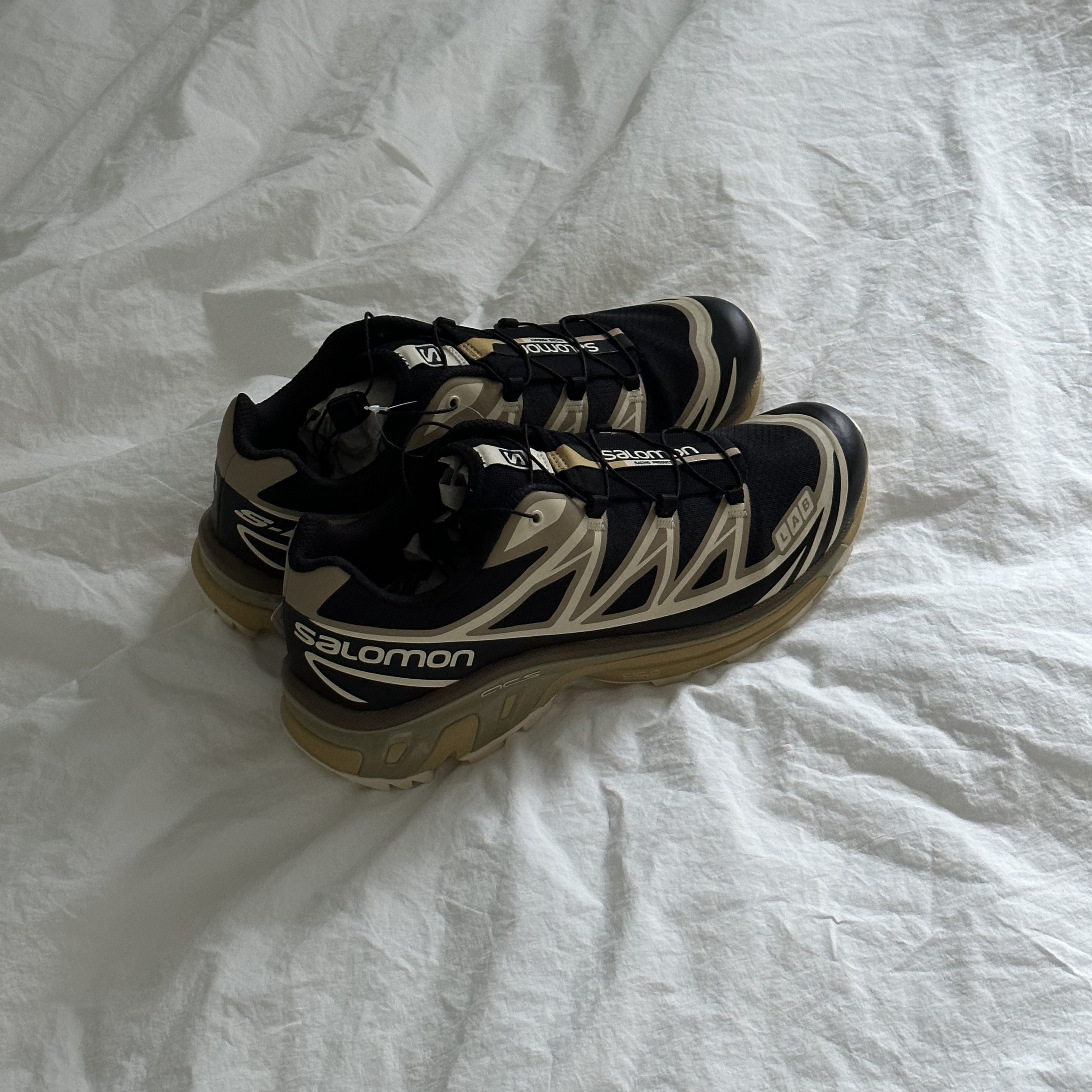 Salomon x END. XT-6 Dark Truffle 착용 스타일 - 2