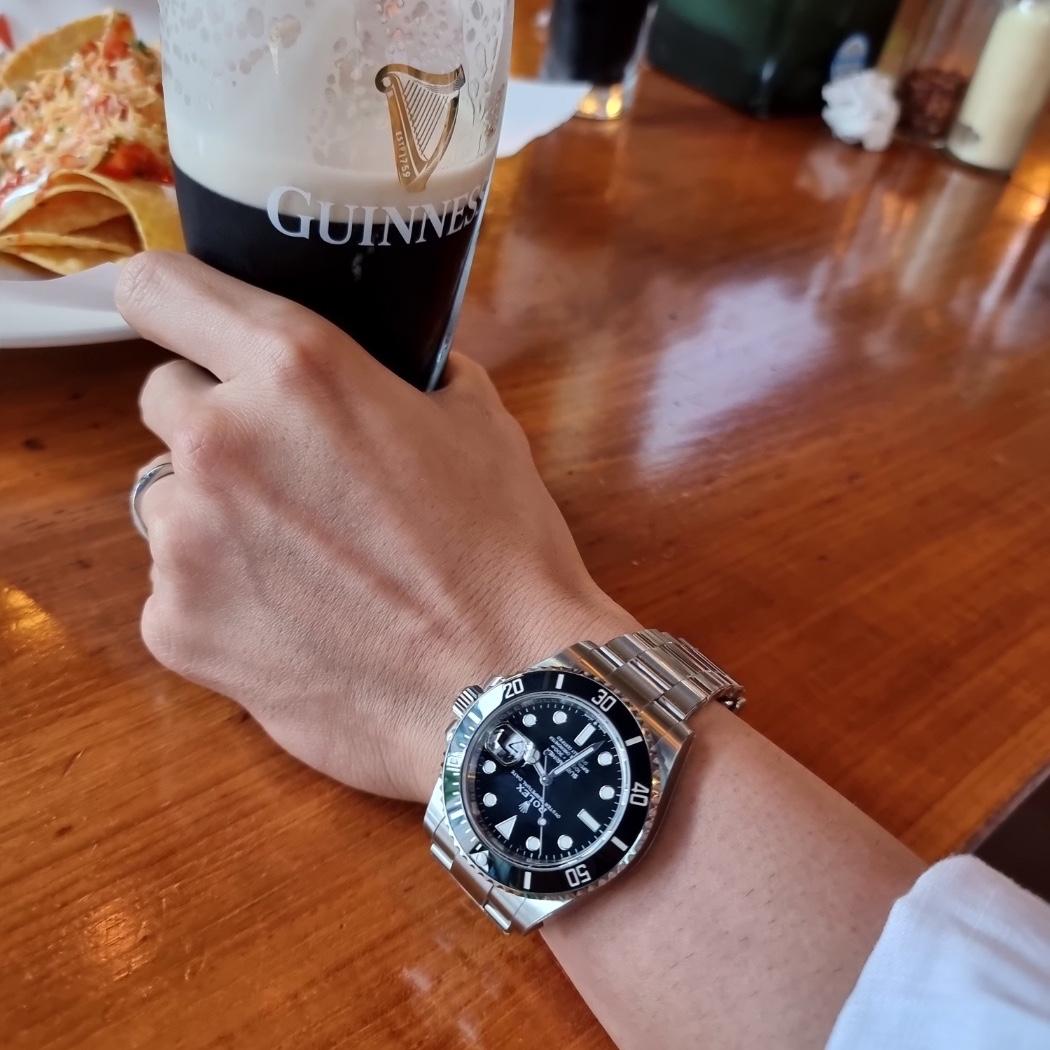 Rolex Submariner Date 41mm 126610LN Black Oyster 착용 스타일 - 1