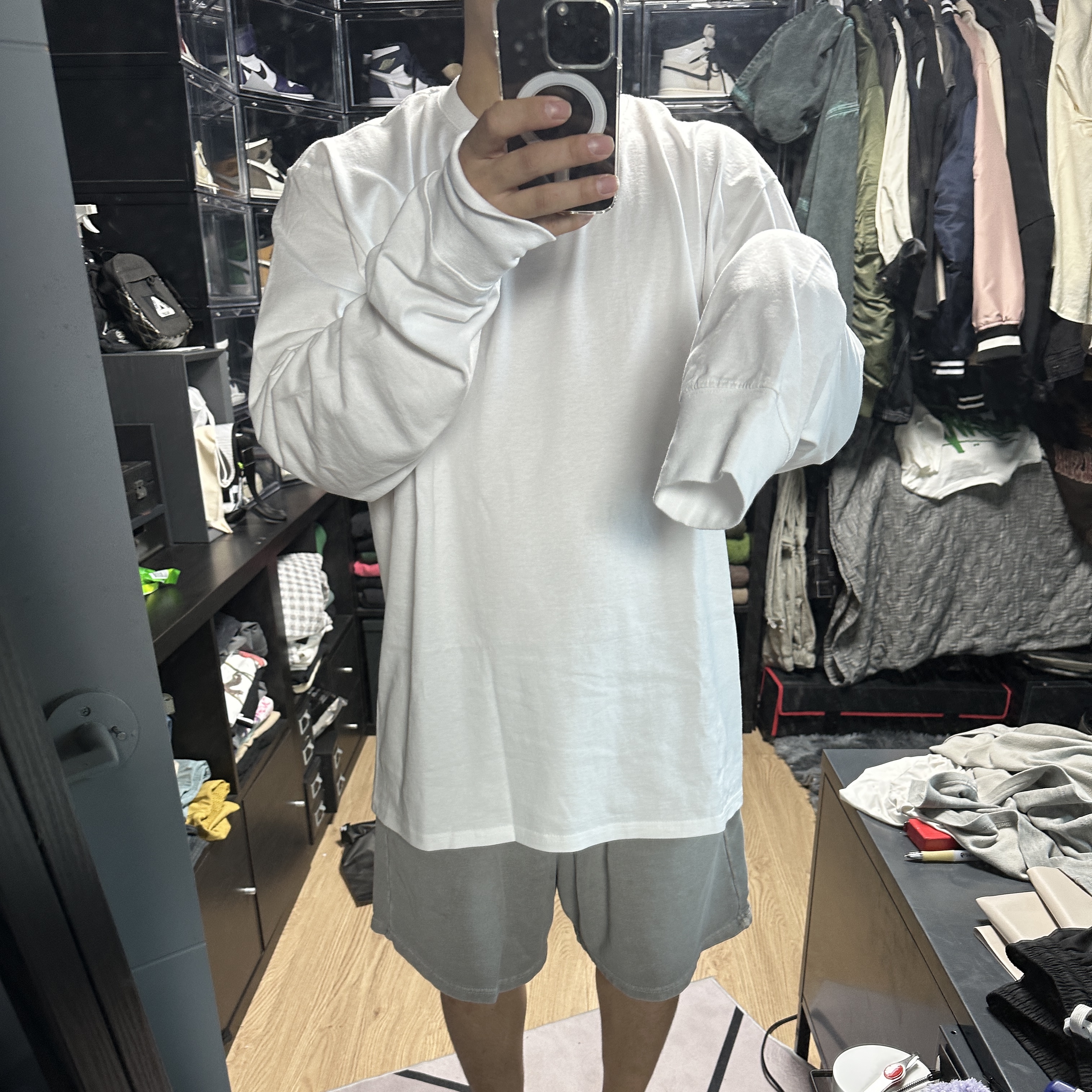 Stussy Basic Stussy LS T-Shirt White 2022 착용 스타일