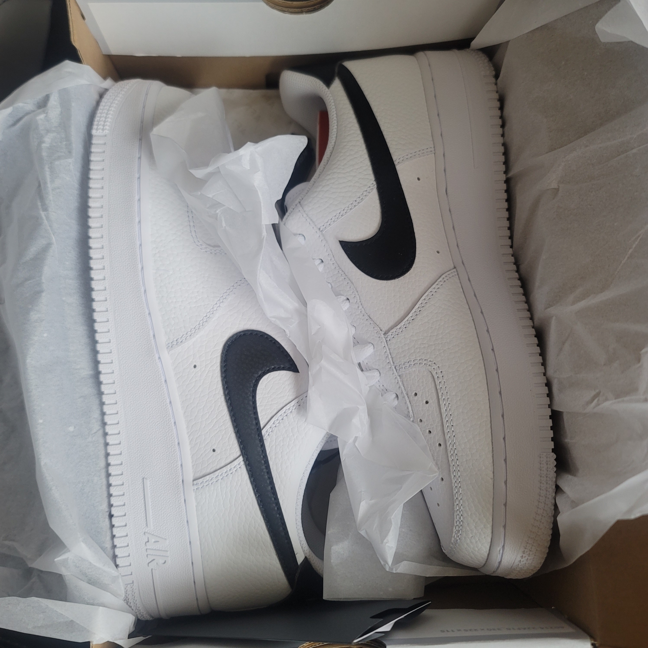 Nike Air Force 1 '07 White Black 착용 스타일
