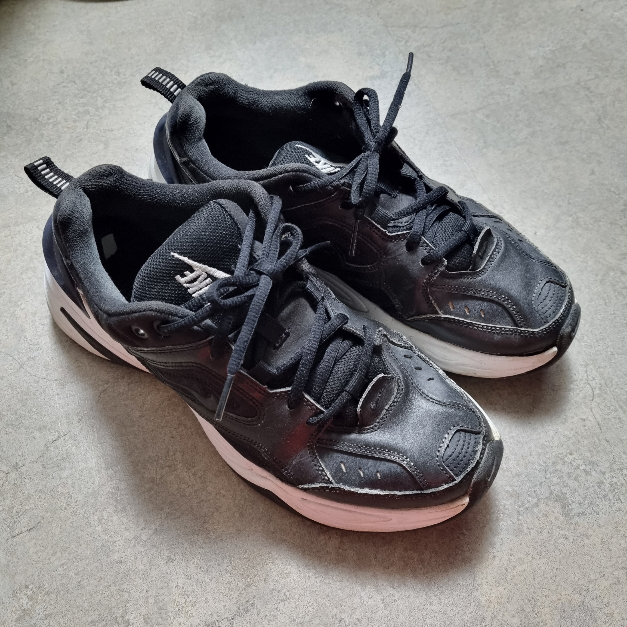 Nike M2K Tekno Black Obsidian 착용 스타일