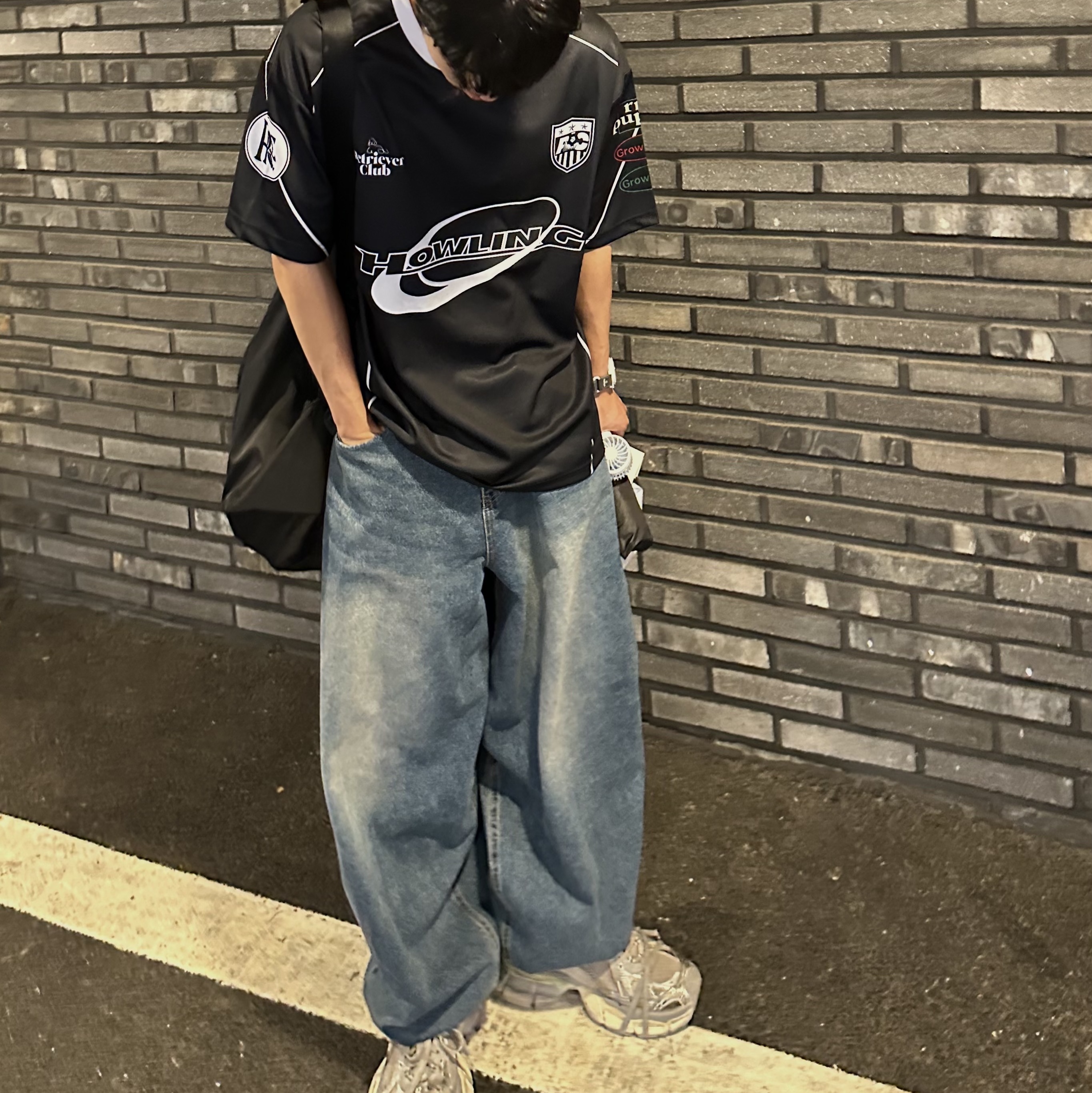 Balenciaga 3XL Sneakers Light Beige 착용 스타일 - 4