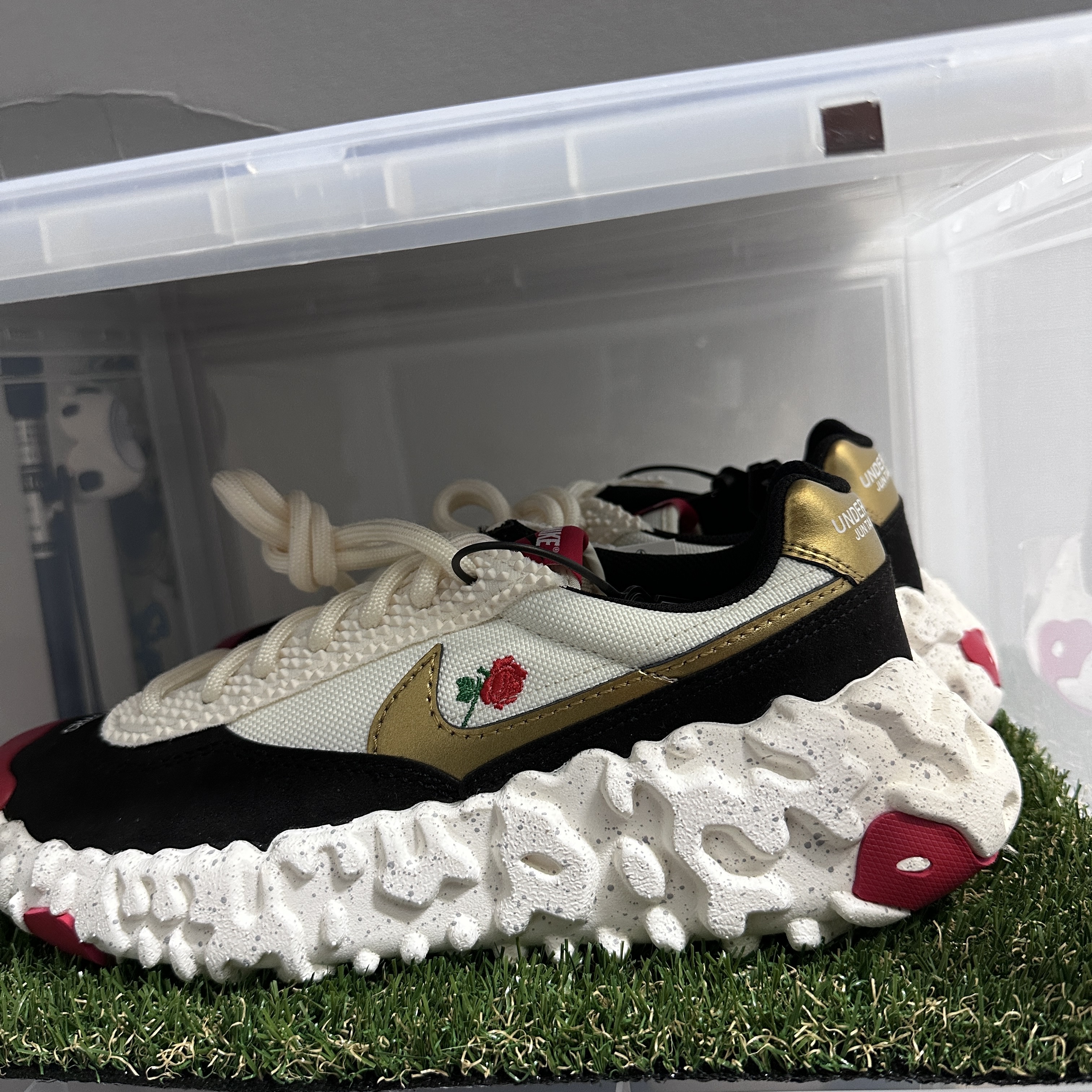 Nike x Undercover Overbreak Sail Gold 착용 스타일