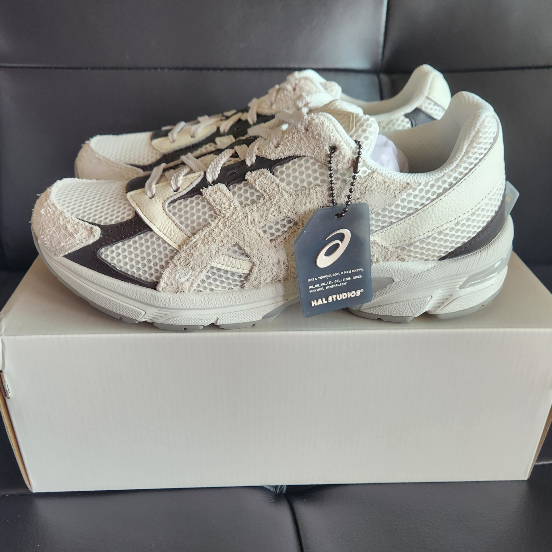 Asics x Hal Studios Gel-1130 MK-III Glacier 착용 스타일