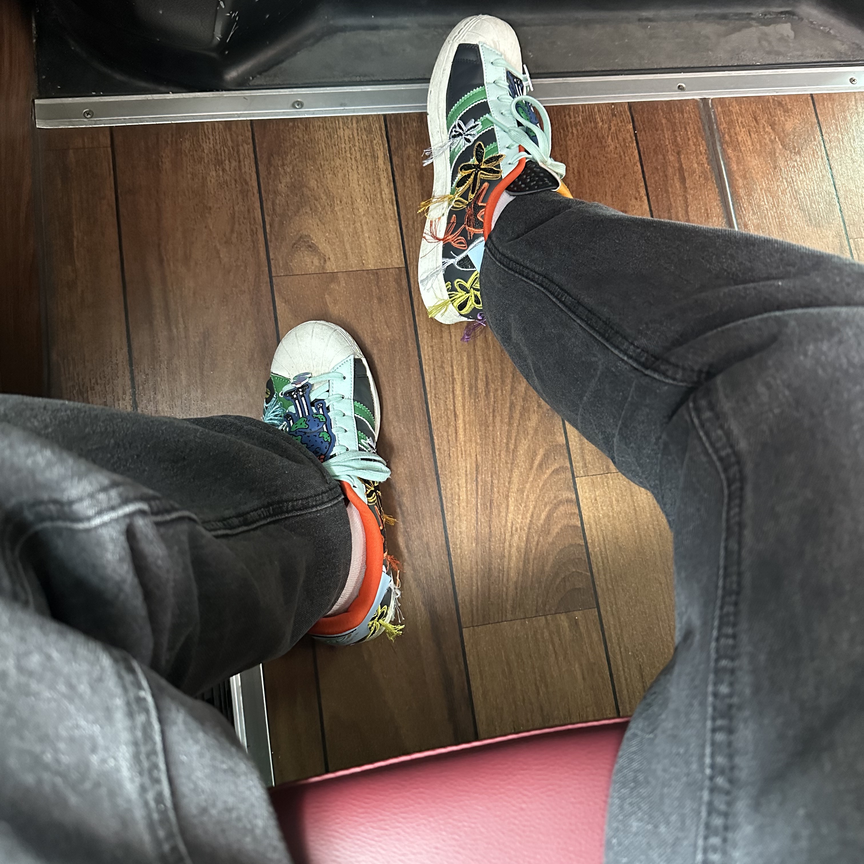 Adidas x Sean Wotherspoon Superstar Superearth Black 착용 스타일 - 1