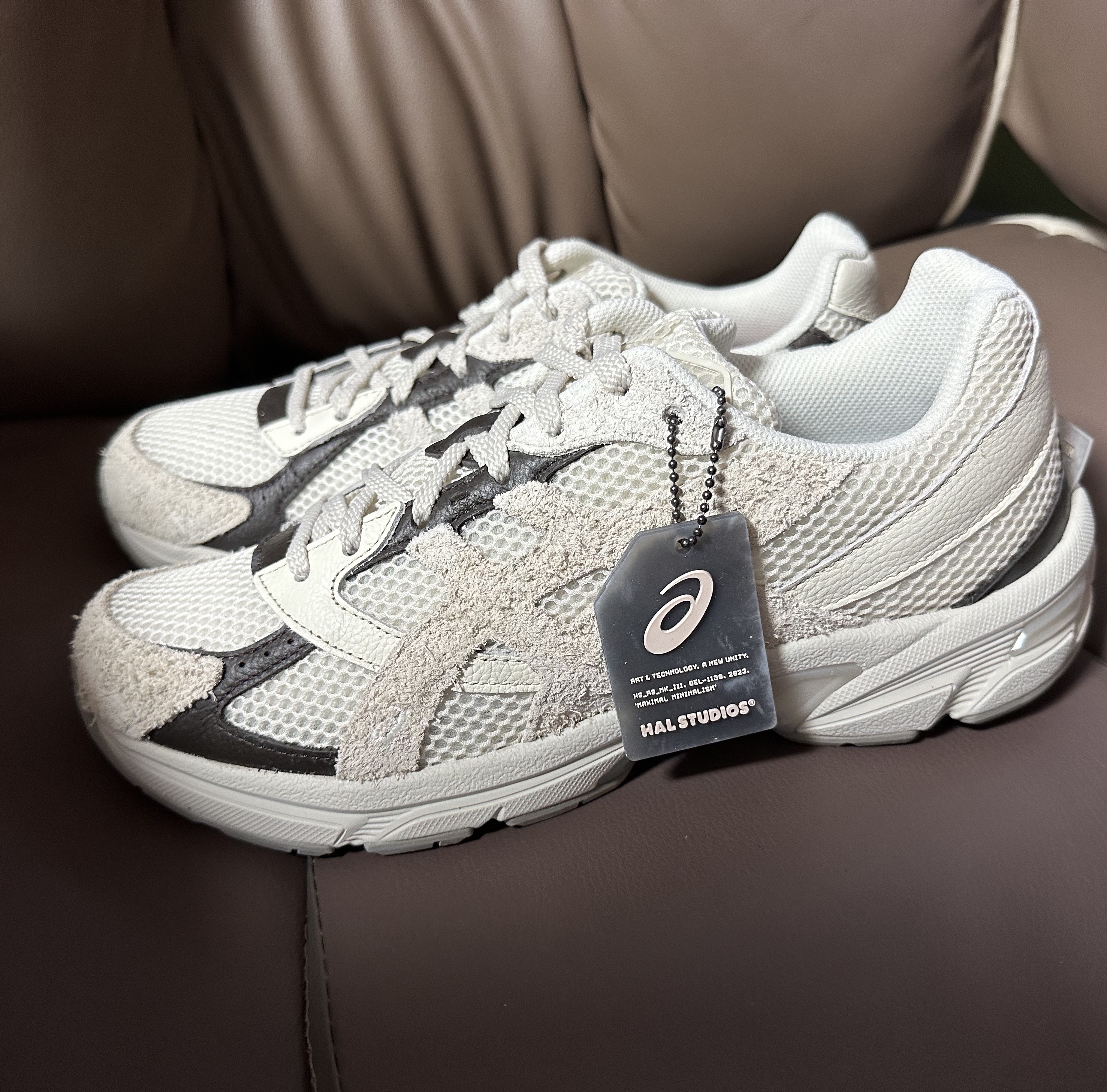 Asics x Hal Studios Gel-1130 MK-III Glacier 착용 스타일 - 3