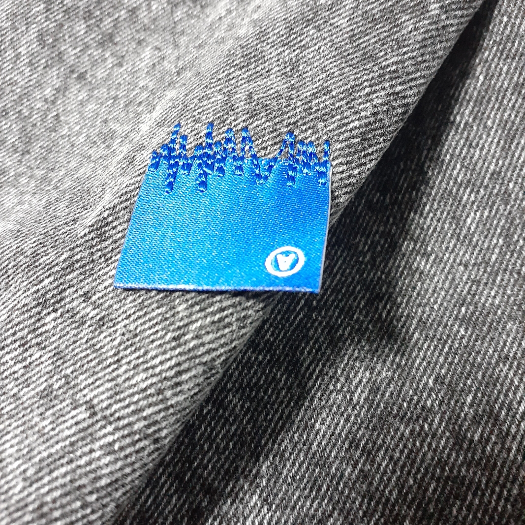 Ader Error Sig; TRS Tag Jeans 03 Noir 착용 스타일
