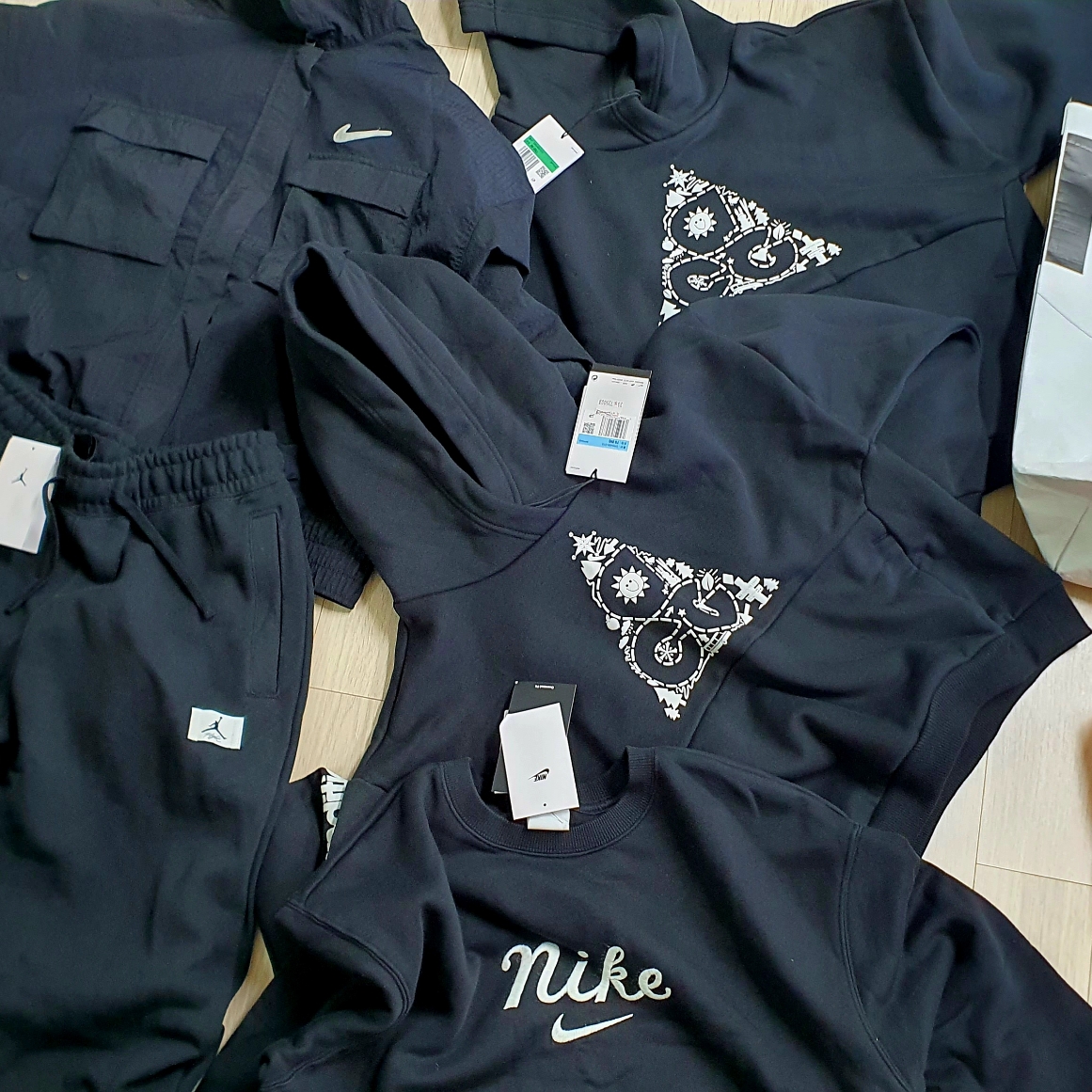 Jordan Essential Statement Fleece Pants Black Sail - Asia, Jordan 1 Retro Low OG Black Toe 착용 스타일 - 2