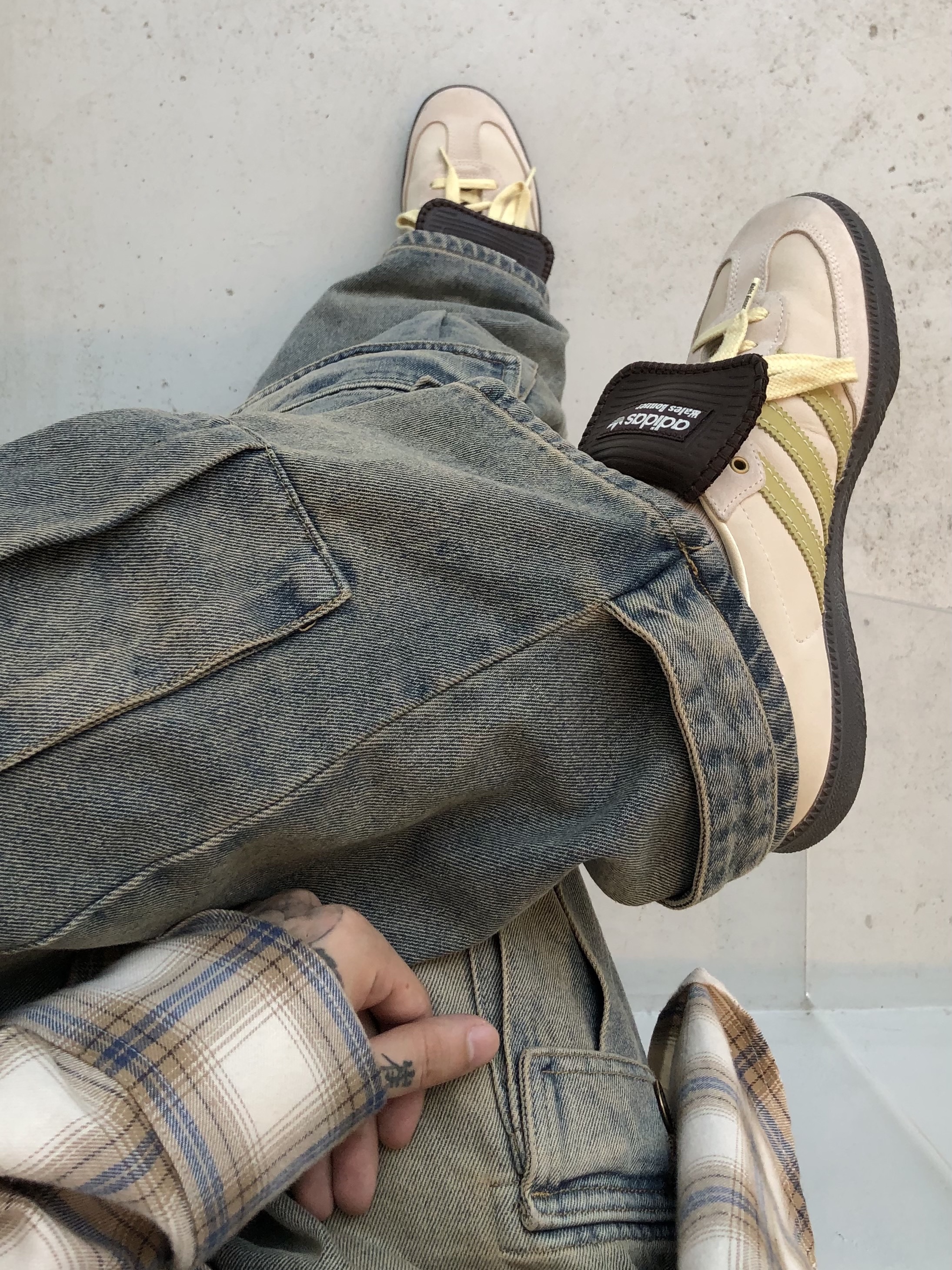 Adidas x Wales Bonner Samba Brown Ecru Tint, Arc'teryx Bird Head Toque Habitat 착용 스타일 - 5