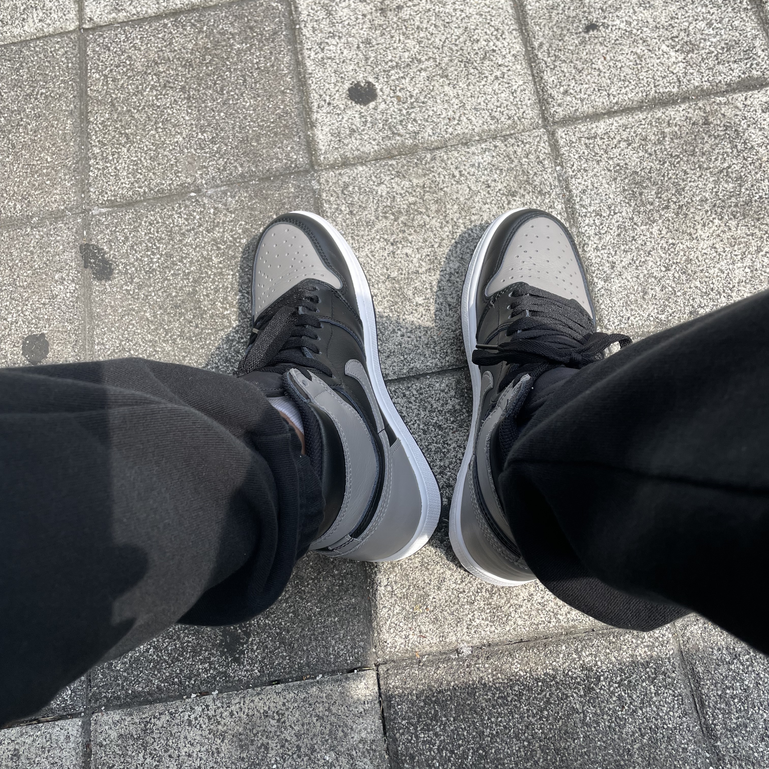 Jordan 1 Retro High OG Shadow 2018 착용 스타일 - 2