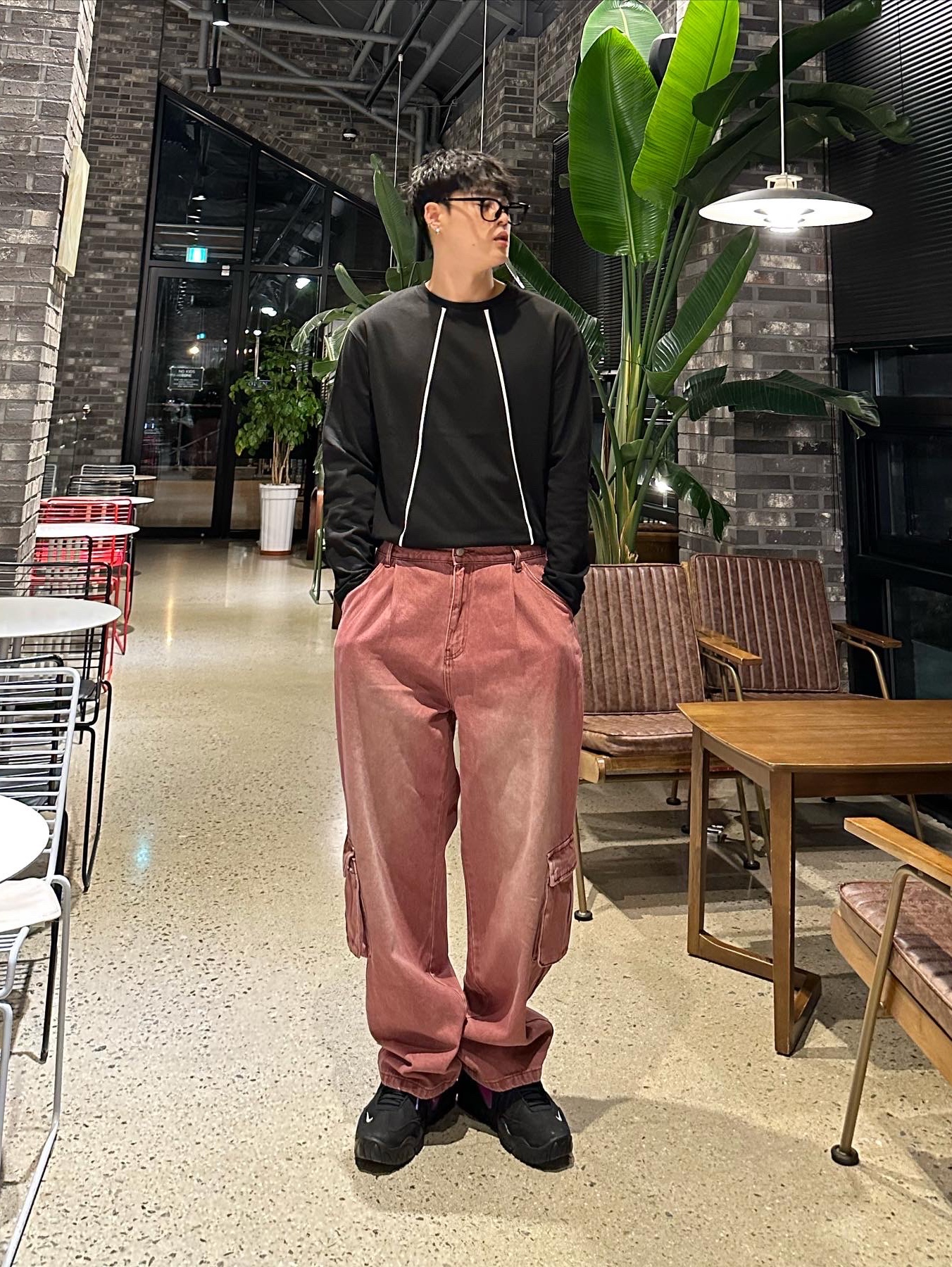 Nike x Ambush Air Adjust Force SP Black and Psychic Purple 착용 스타일 - 3