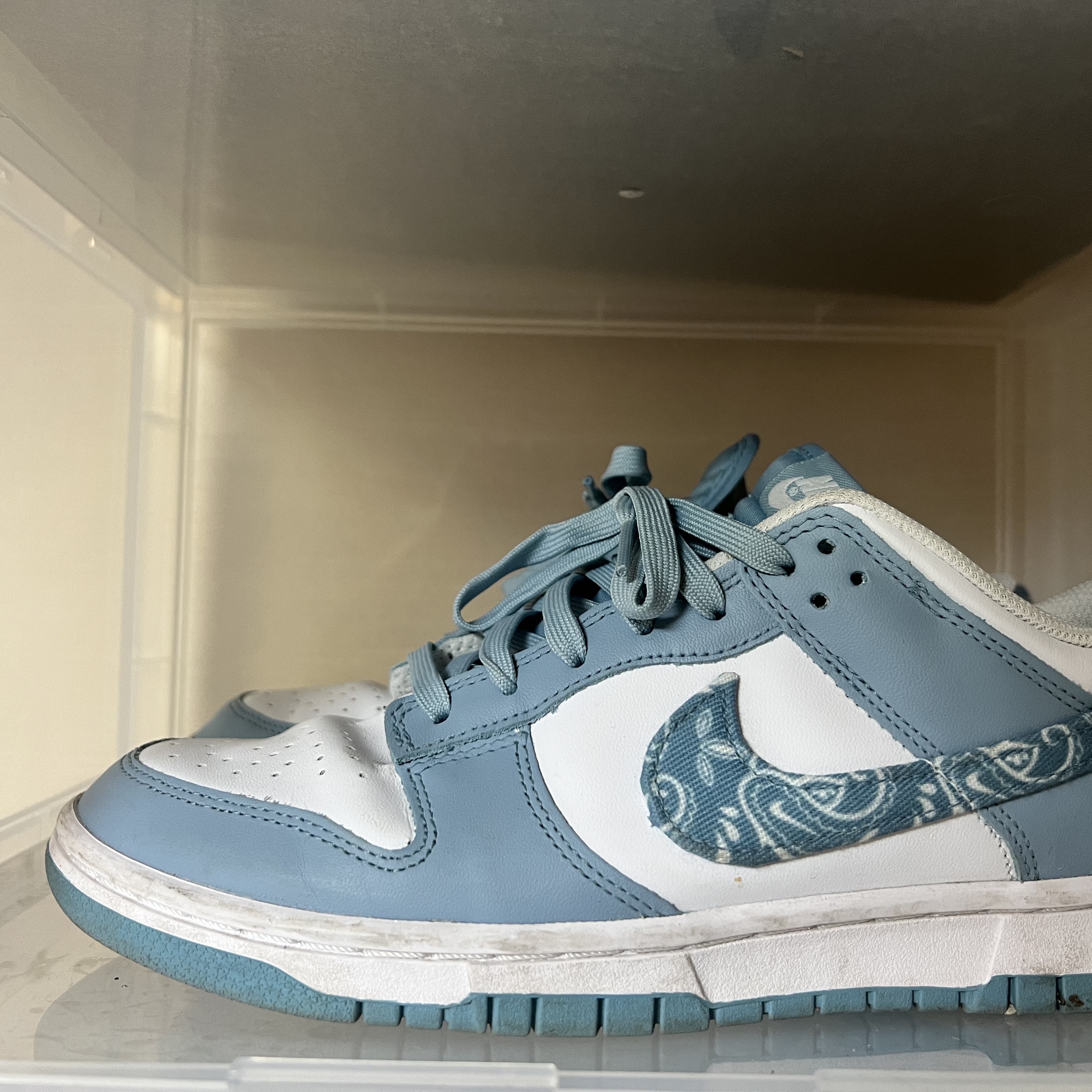 (W) Nike Dunk Low Essential Blue Paisley 착용 스타일