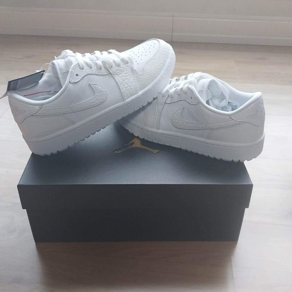 Jordan 1 Low Golf Pure Platinum 착용 스타일