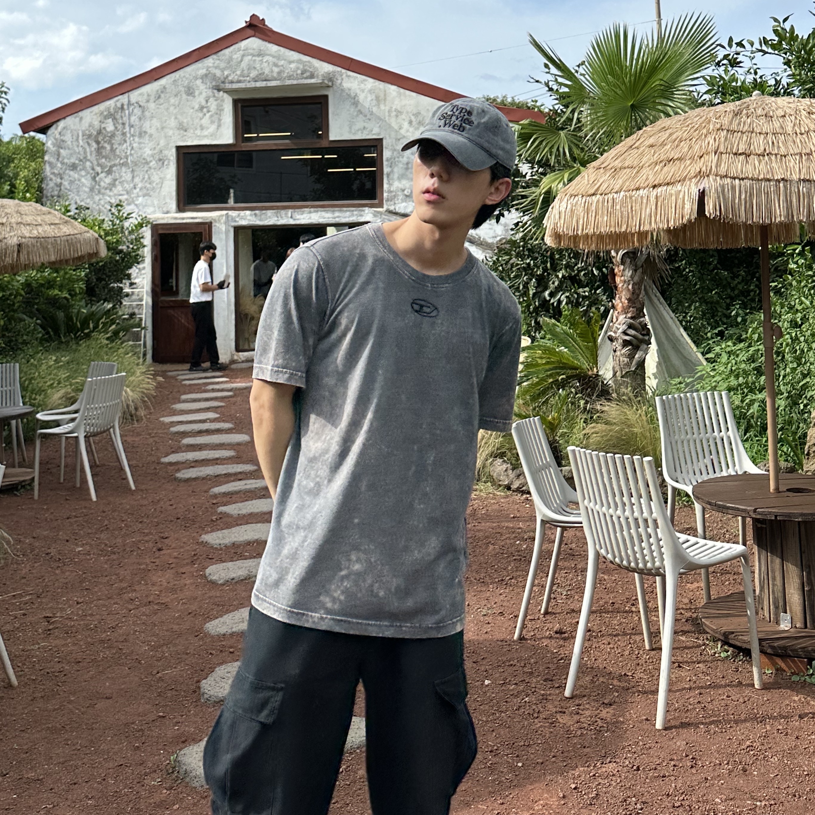 Diesel T-Just-G1 Overdyed T-Shirt with Logo Grey 착용 스타일 - 3