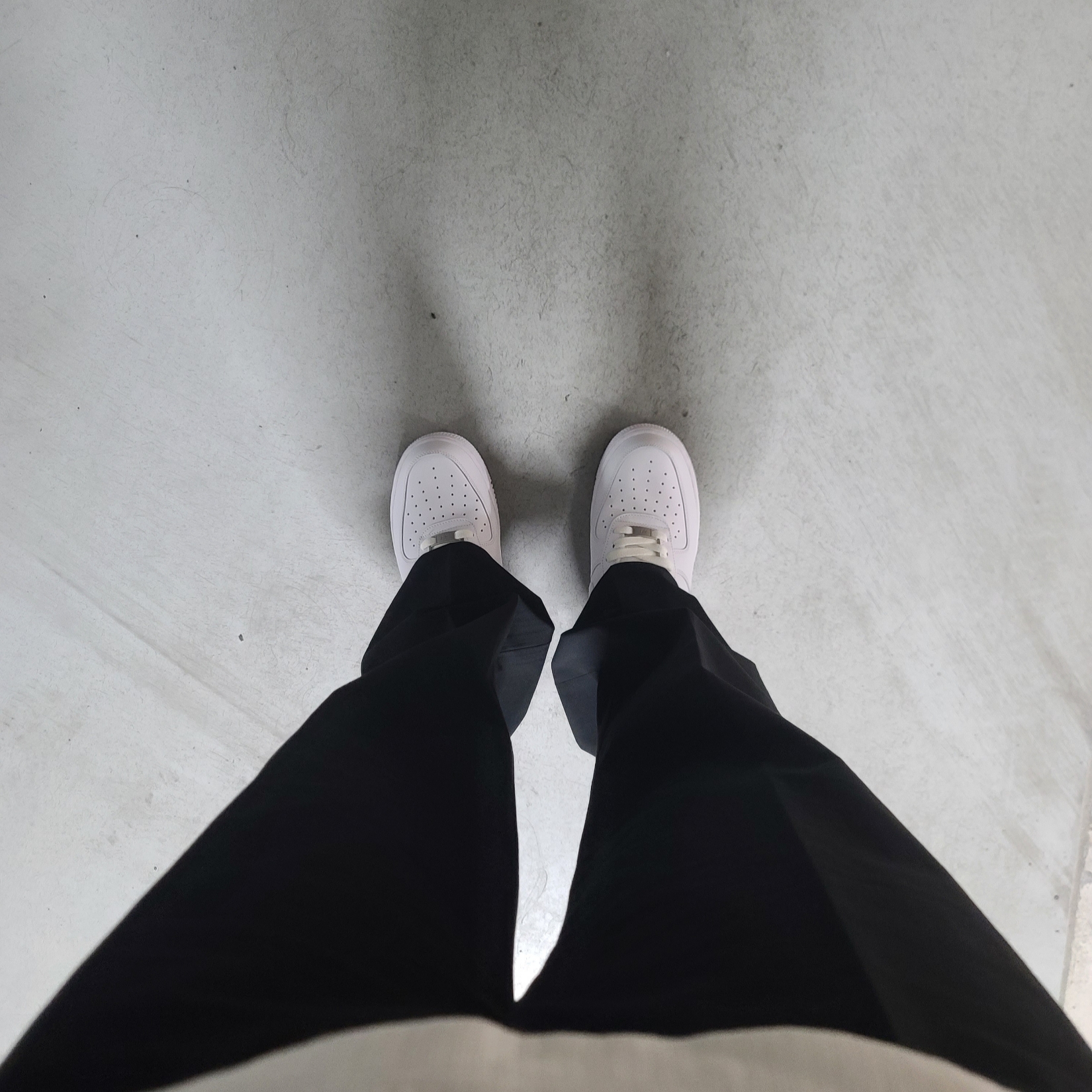 Nike Air Force 1 '07 Low White 착용 스타일