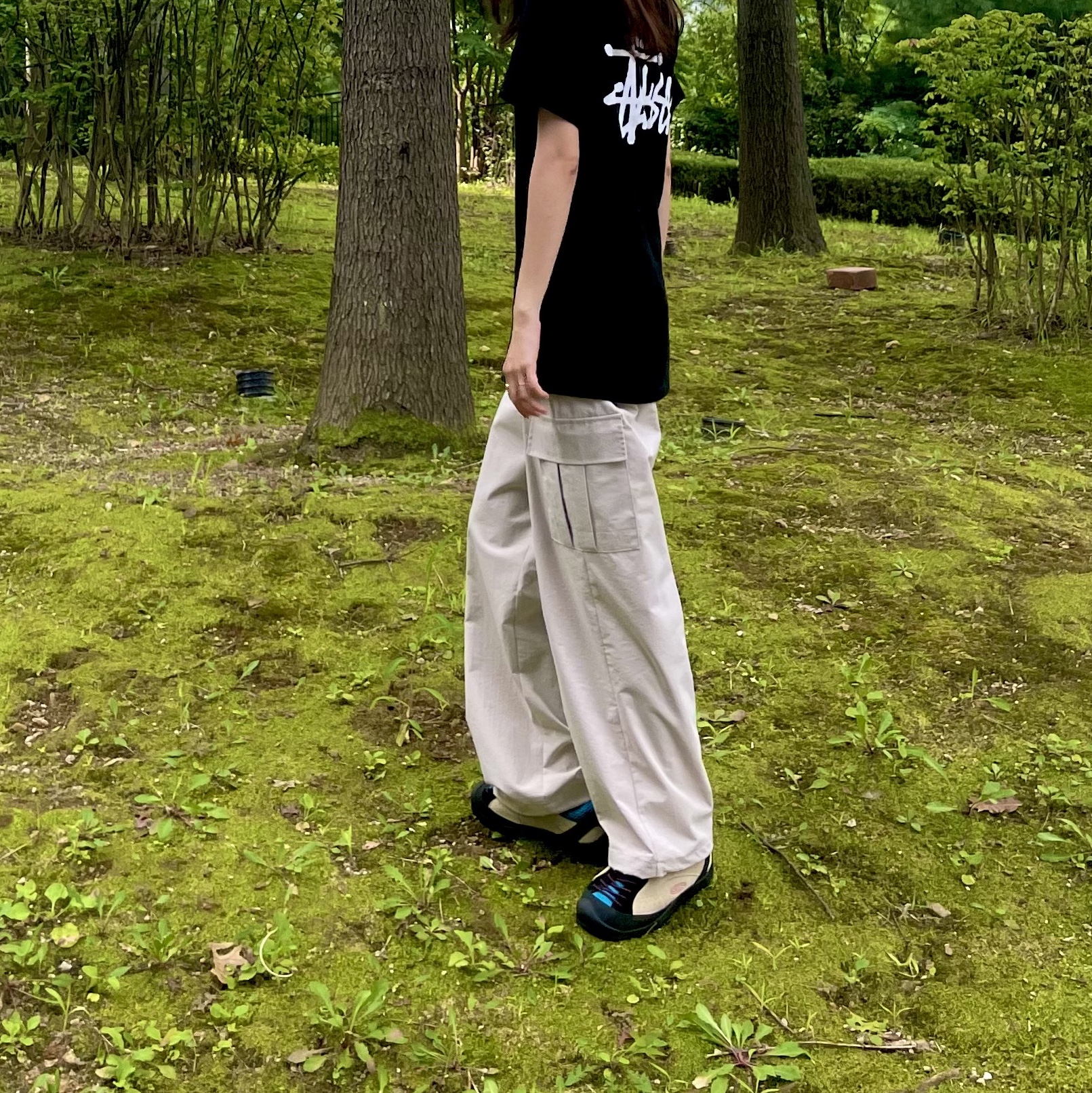 (W) Keen Jasper Rocks SP Sneakers Beige, Stussy Basic Stussy T-Shirt Black 2022 착용 스타일