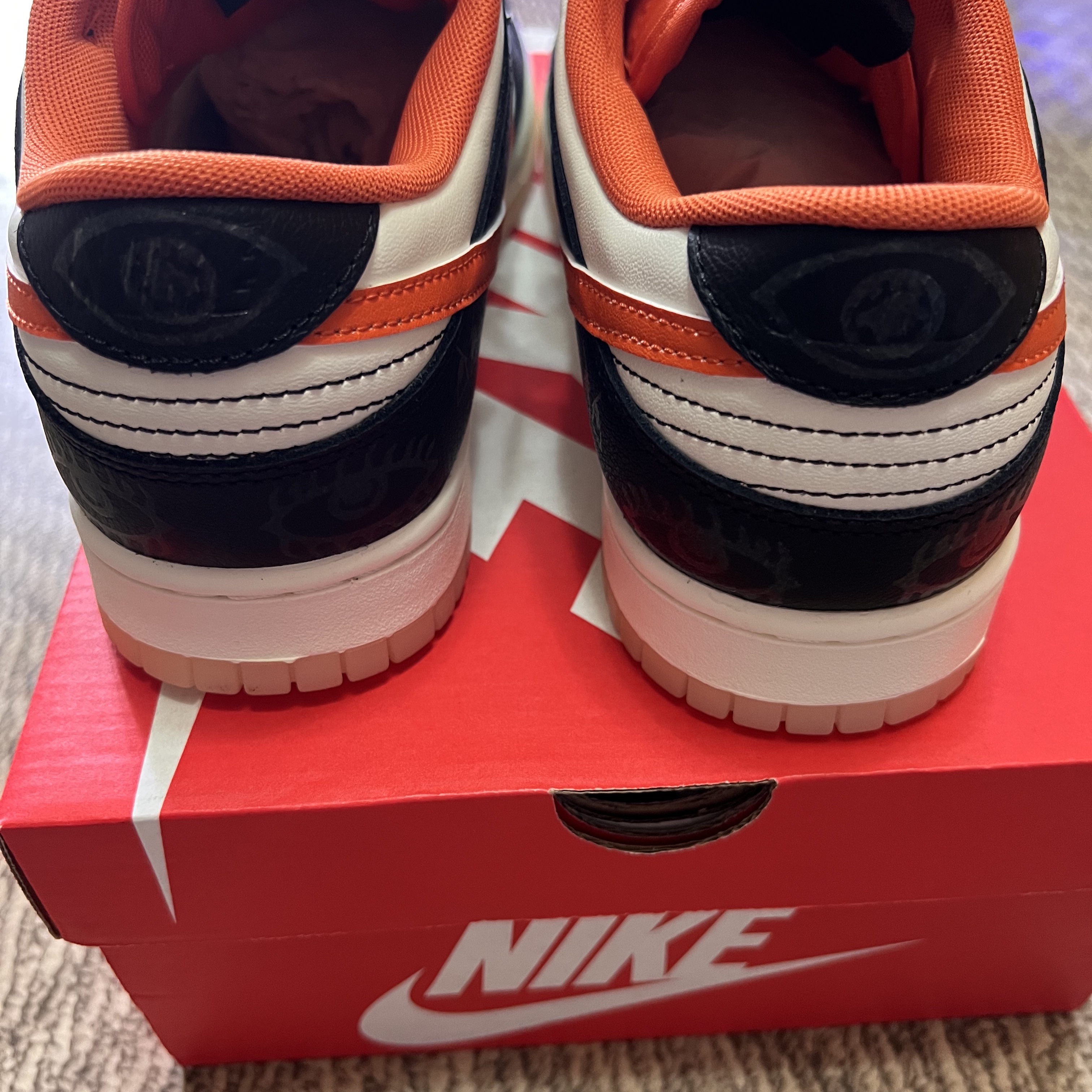 Nike Dunk Low Retro PRM Halloween 착용 스타일 - 1