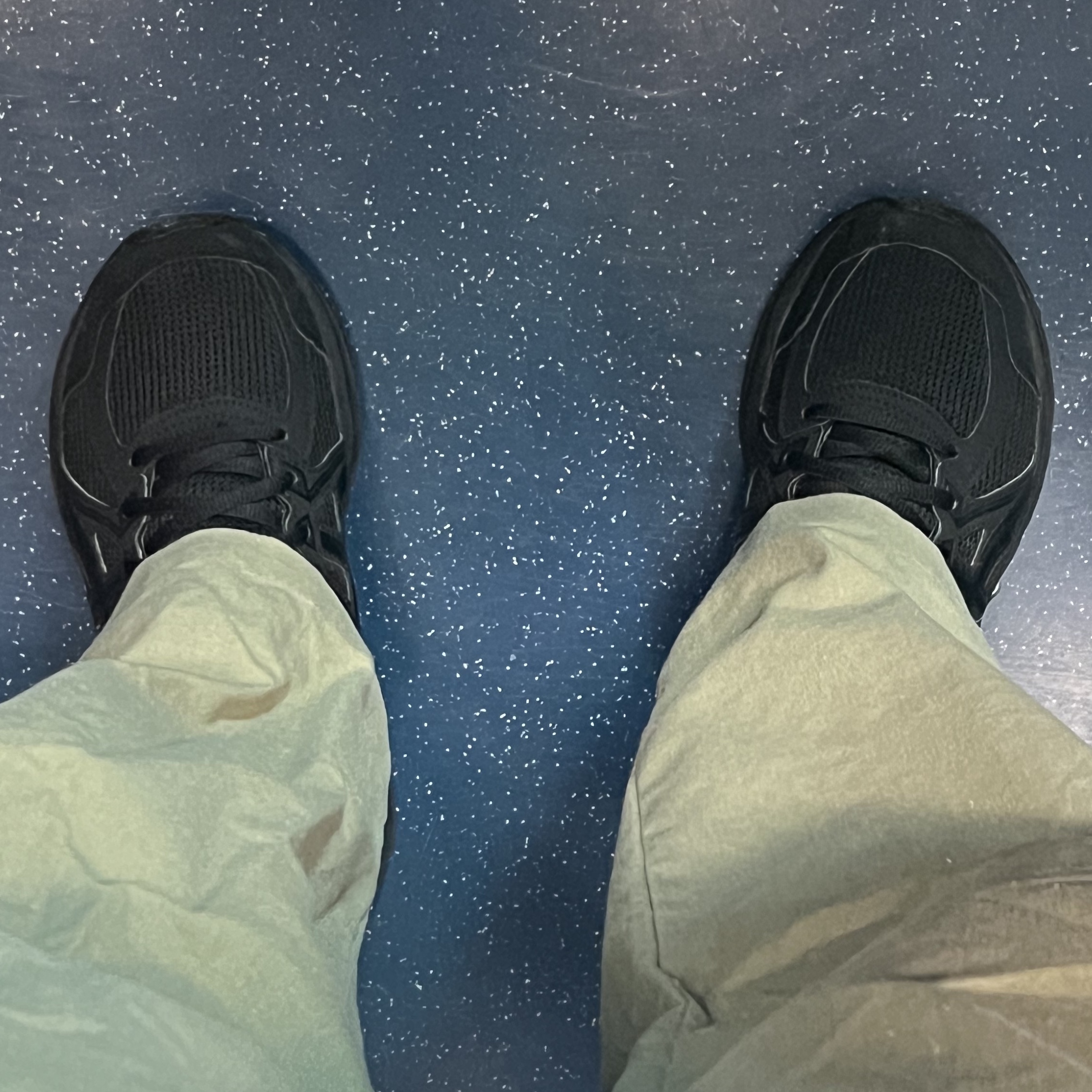 Asics Jog 100 2 Black 착용 스타일