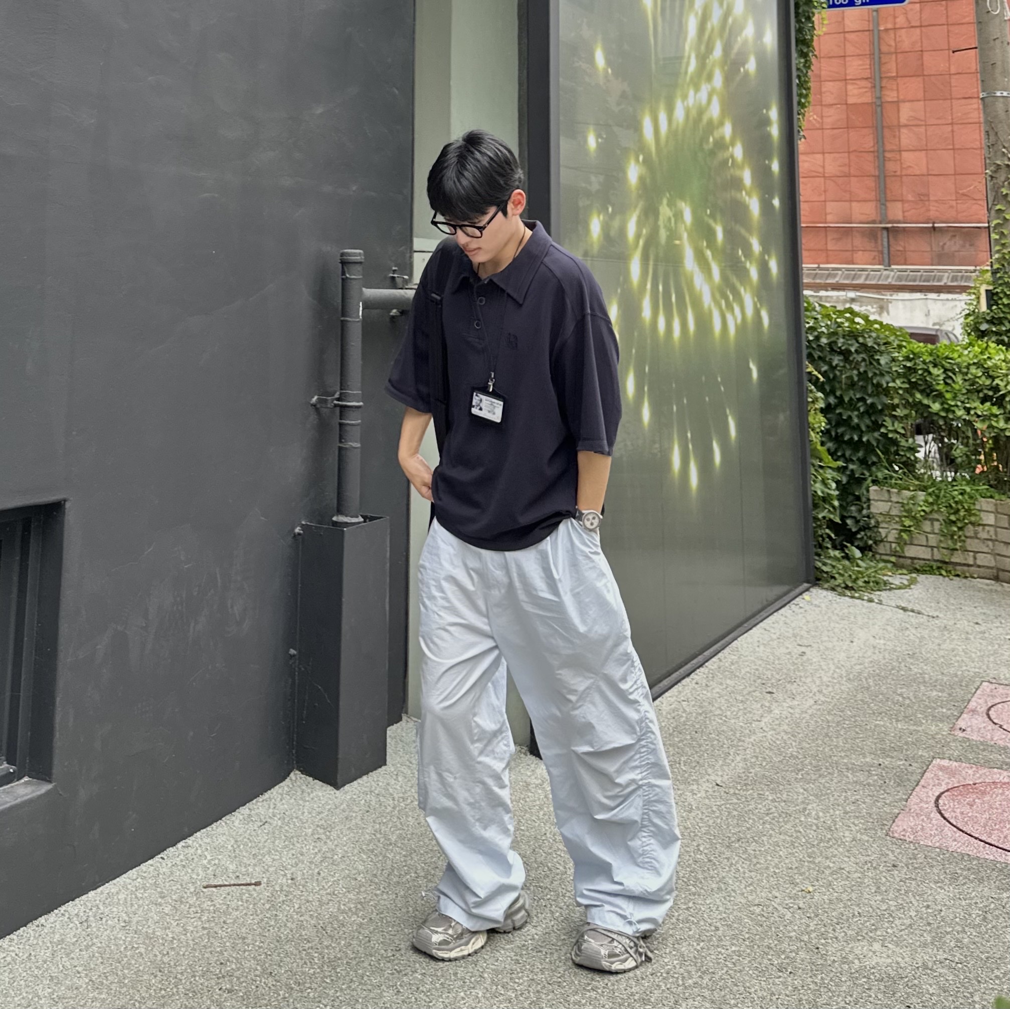 Balenciaga 3XL Sneakers Light Beige 착용 스타일 - 5