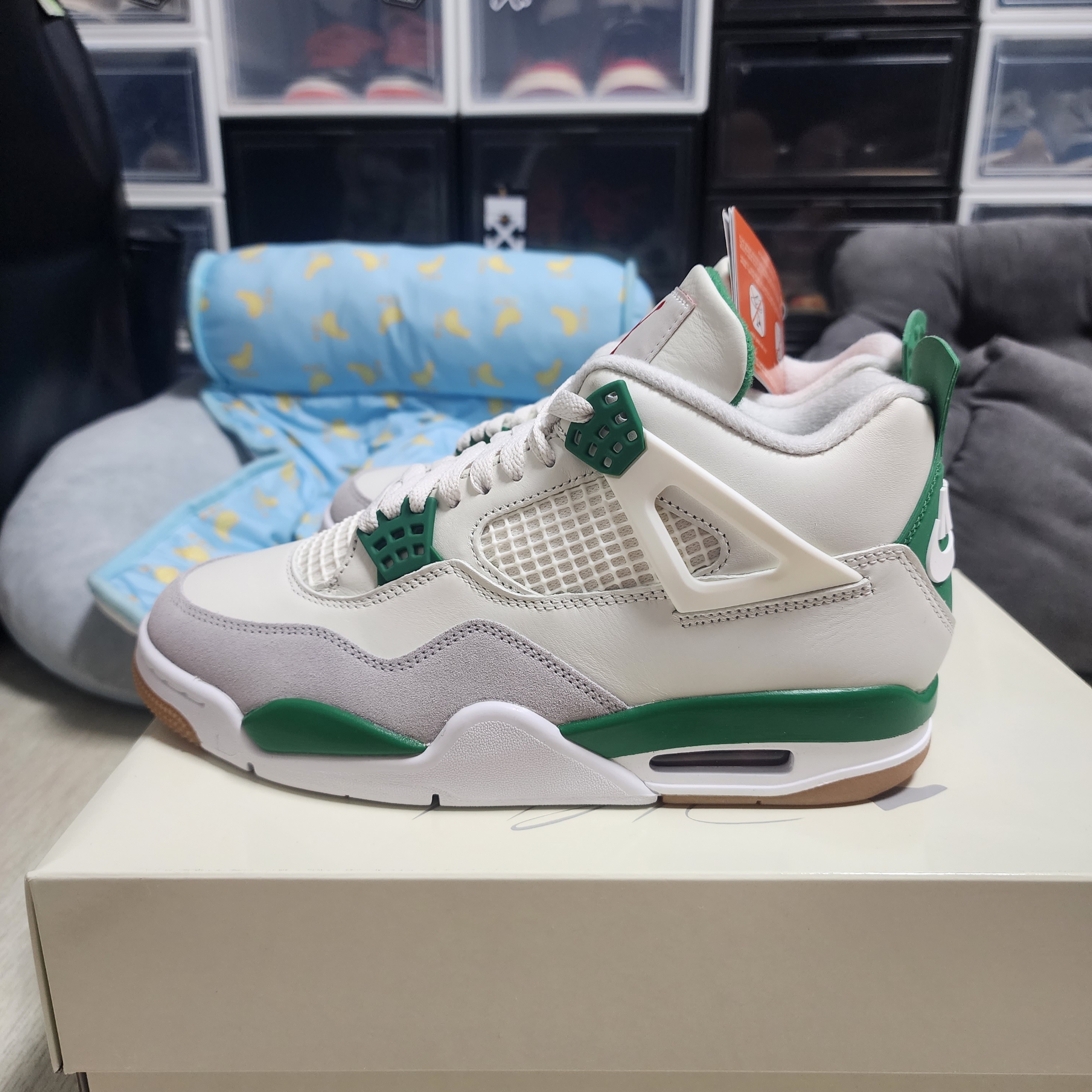 Jordan 4 x Nike SB Retro SP Pine Green 착용 스타일 - 3