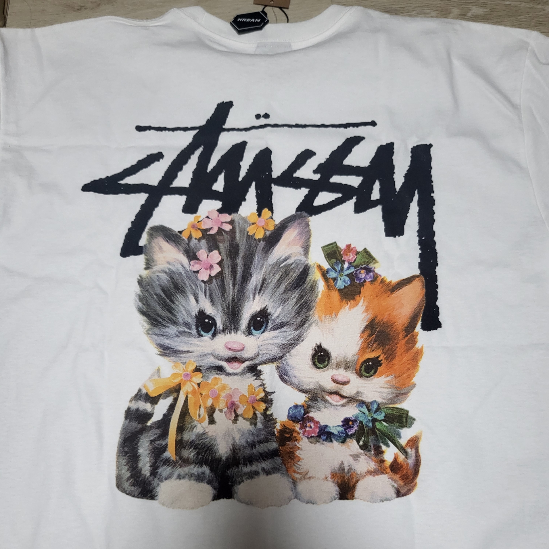 Stussy Kittens T-Shirt White 착용 스타일