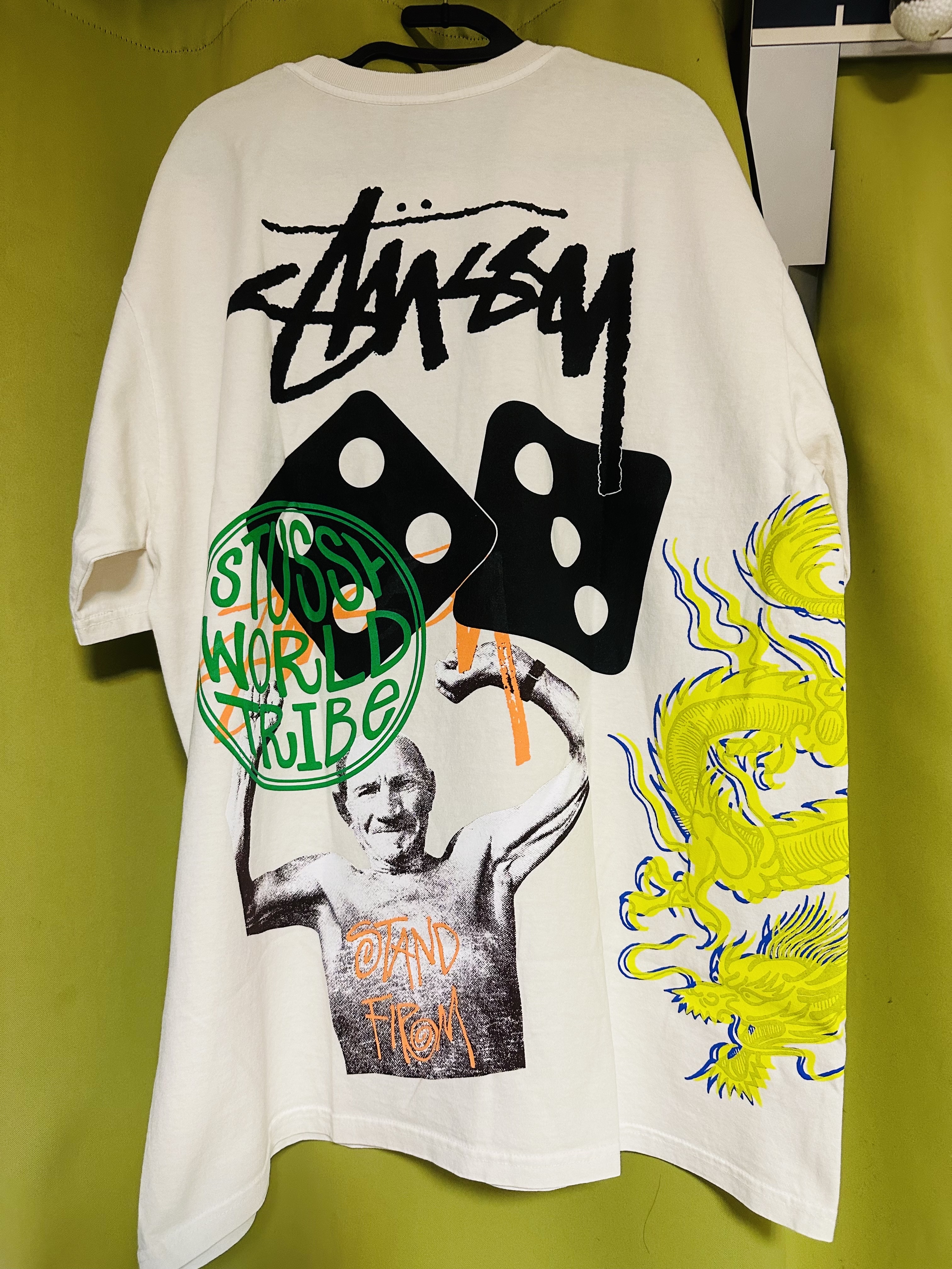 Stussy Strike Pigment Dyed T-Shirt Natural 착용 스타일