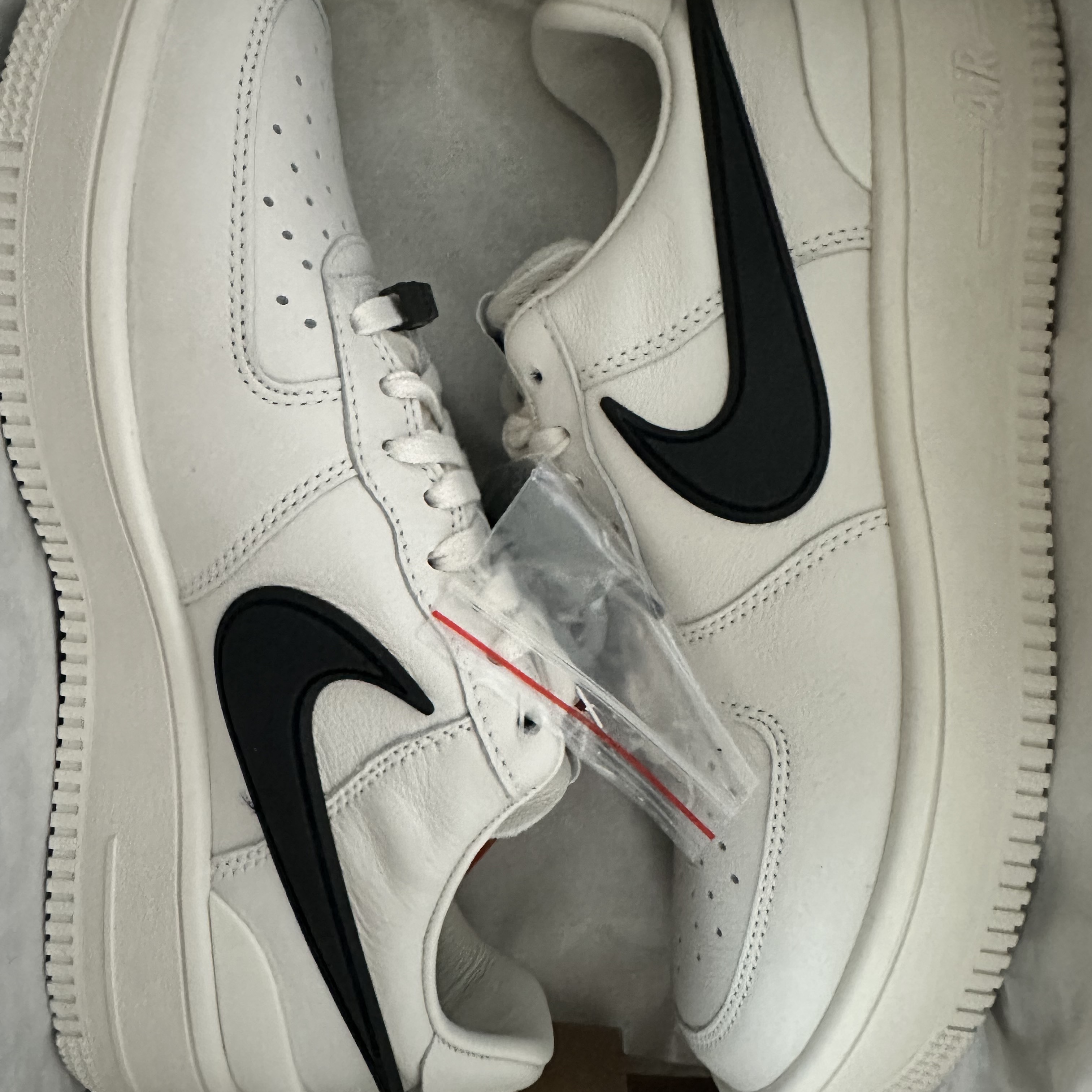Nike x Ambush Air Force 1 Low SP Phantom 착용 스타일
