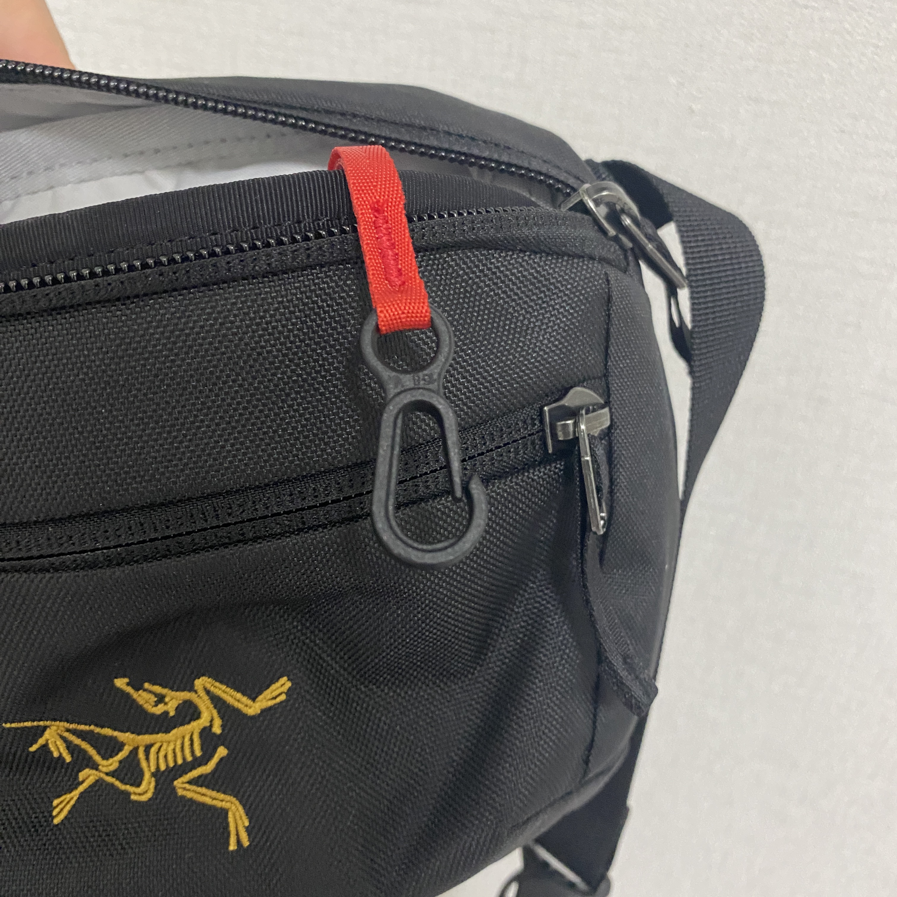 Arc'teryx Mantis 1 Waistpack Black 착용 스타일 - 2