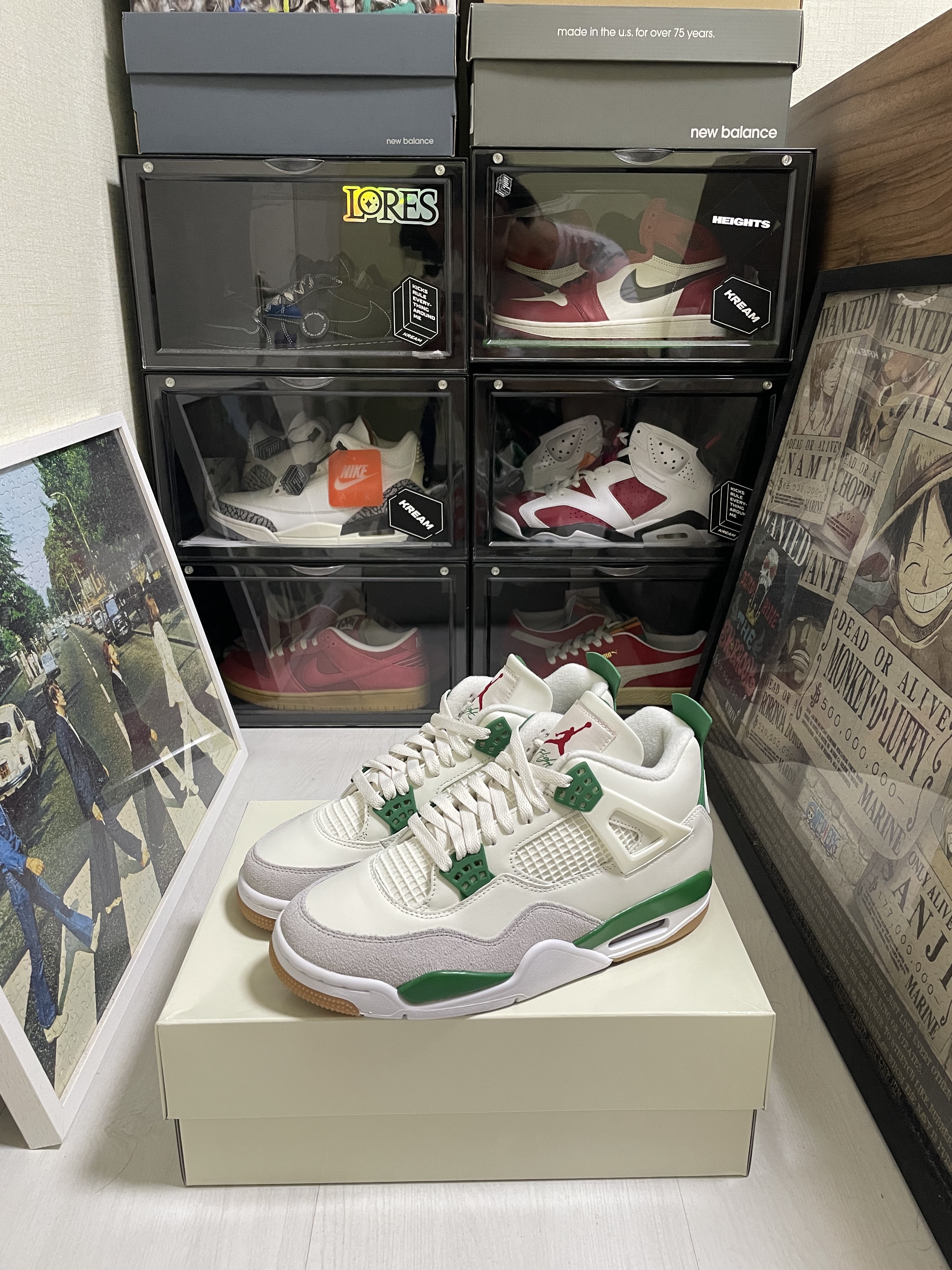 Jordan 4 x Nike SB Retro SP Pine Green, Jordan 1 x Travis Scott Retro Low OG SP Black Phantom 착용 스타일