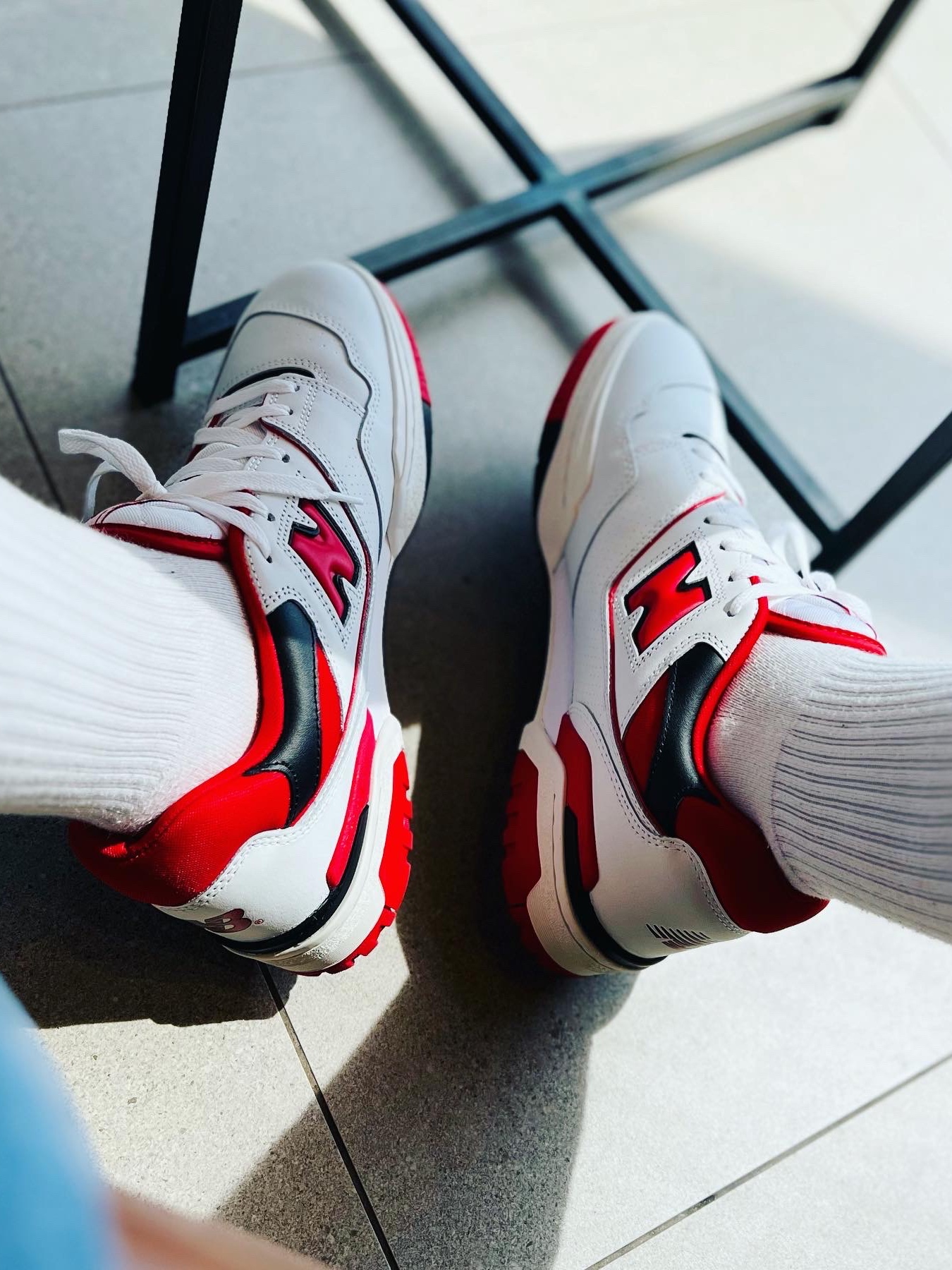 New Balance 550 White Red - 2E Wide 착용 스타일 - 2