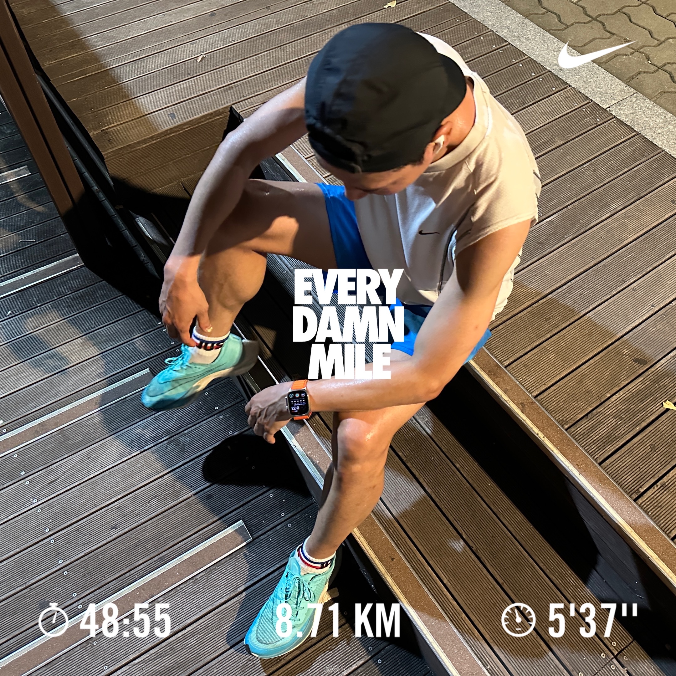 Nike ZoomX Vaporfly Next% 2 Aurora Green, Nike ZoomX Vaporfly Next% 3 White Grey 착용 스타일 - 1