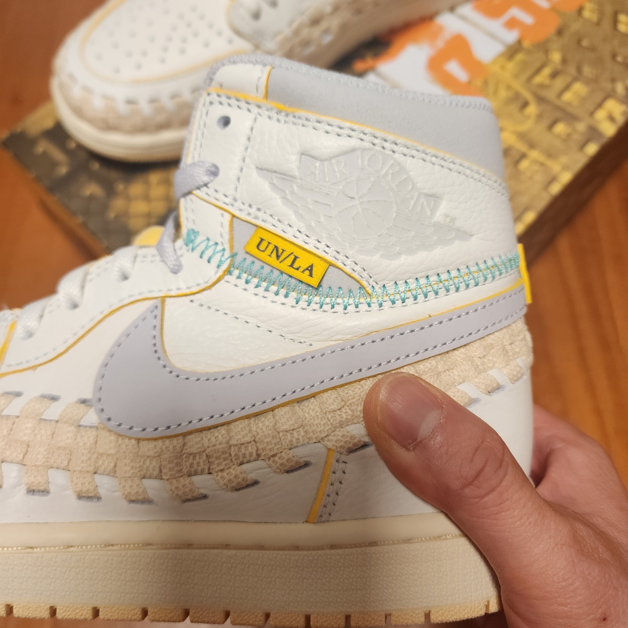 Jordan 1 x Bephies Beauty Supply x Union Retro High OG SP Summer '96 착용 스타일 - 4